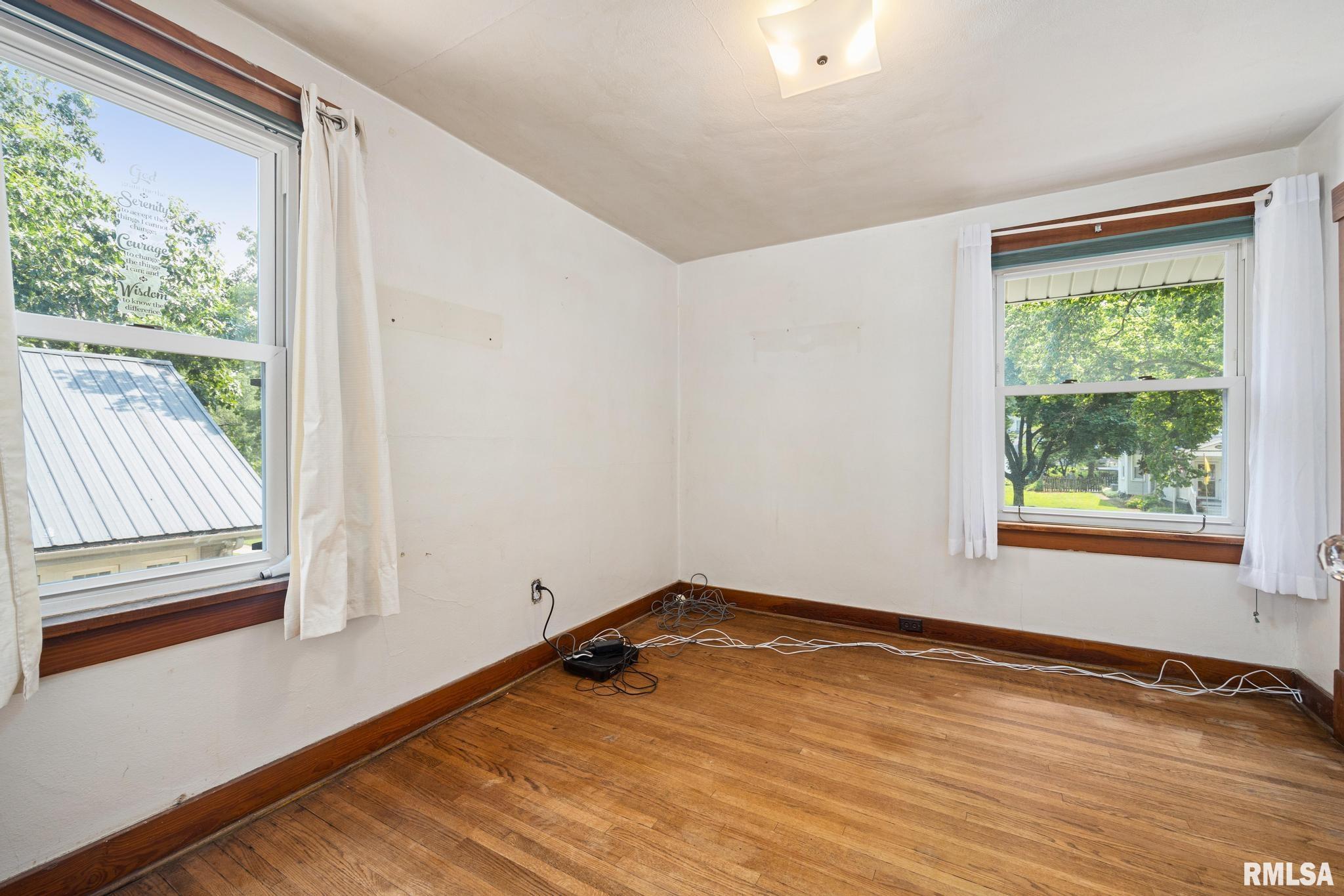 1111 S 4th Street, Pekin, Illinois image 16