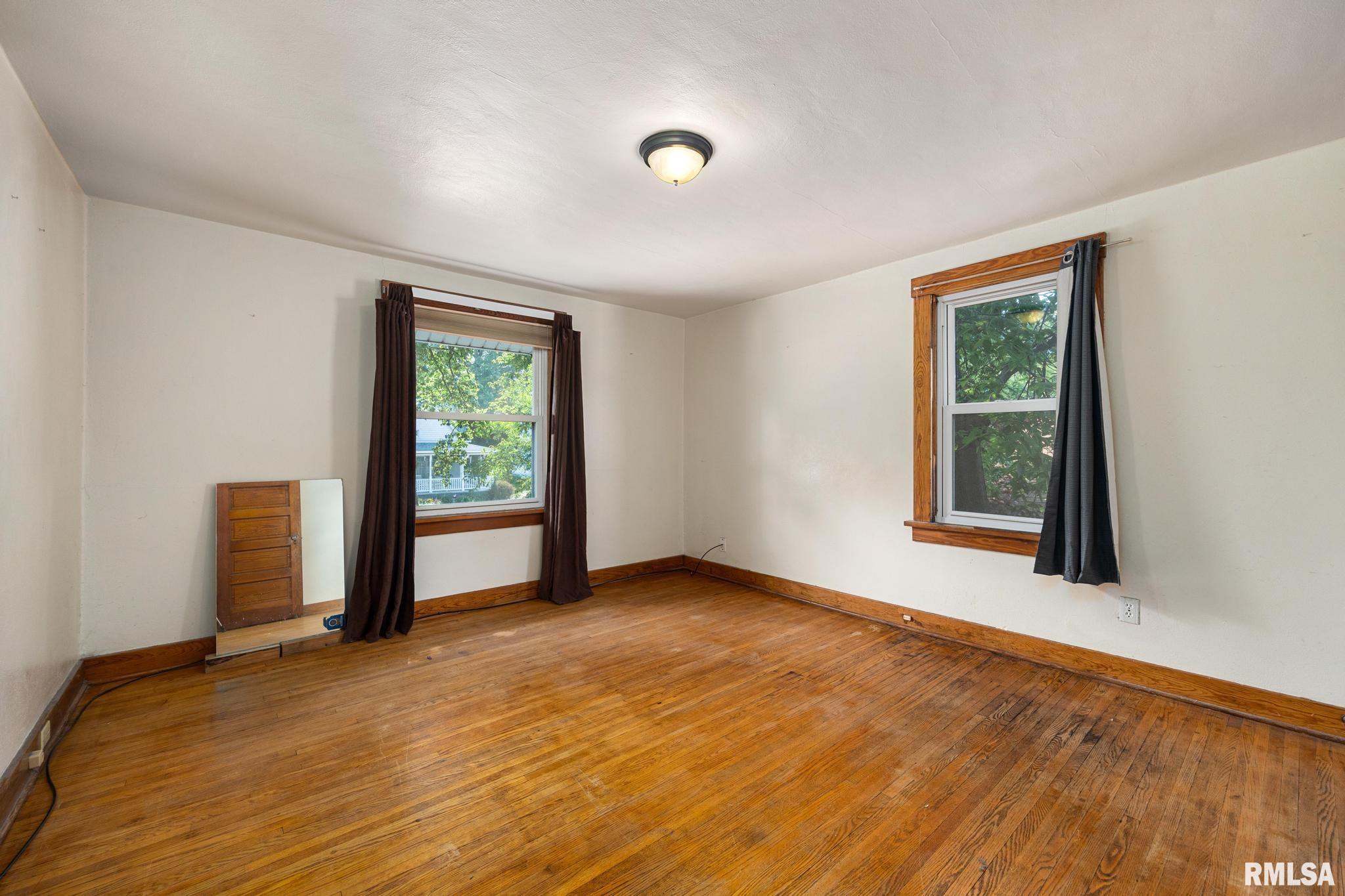 1111 S 4th Street, Pekin, Illinois image 13