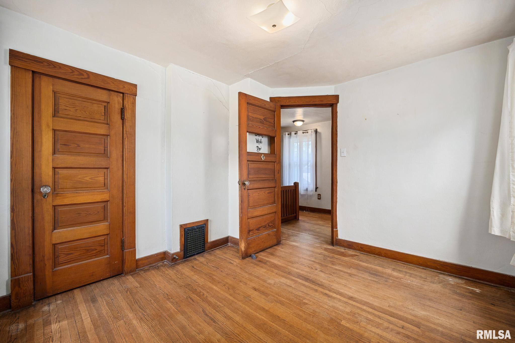 1111 S 4th Street, Pekin, Illinois image 17
