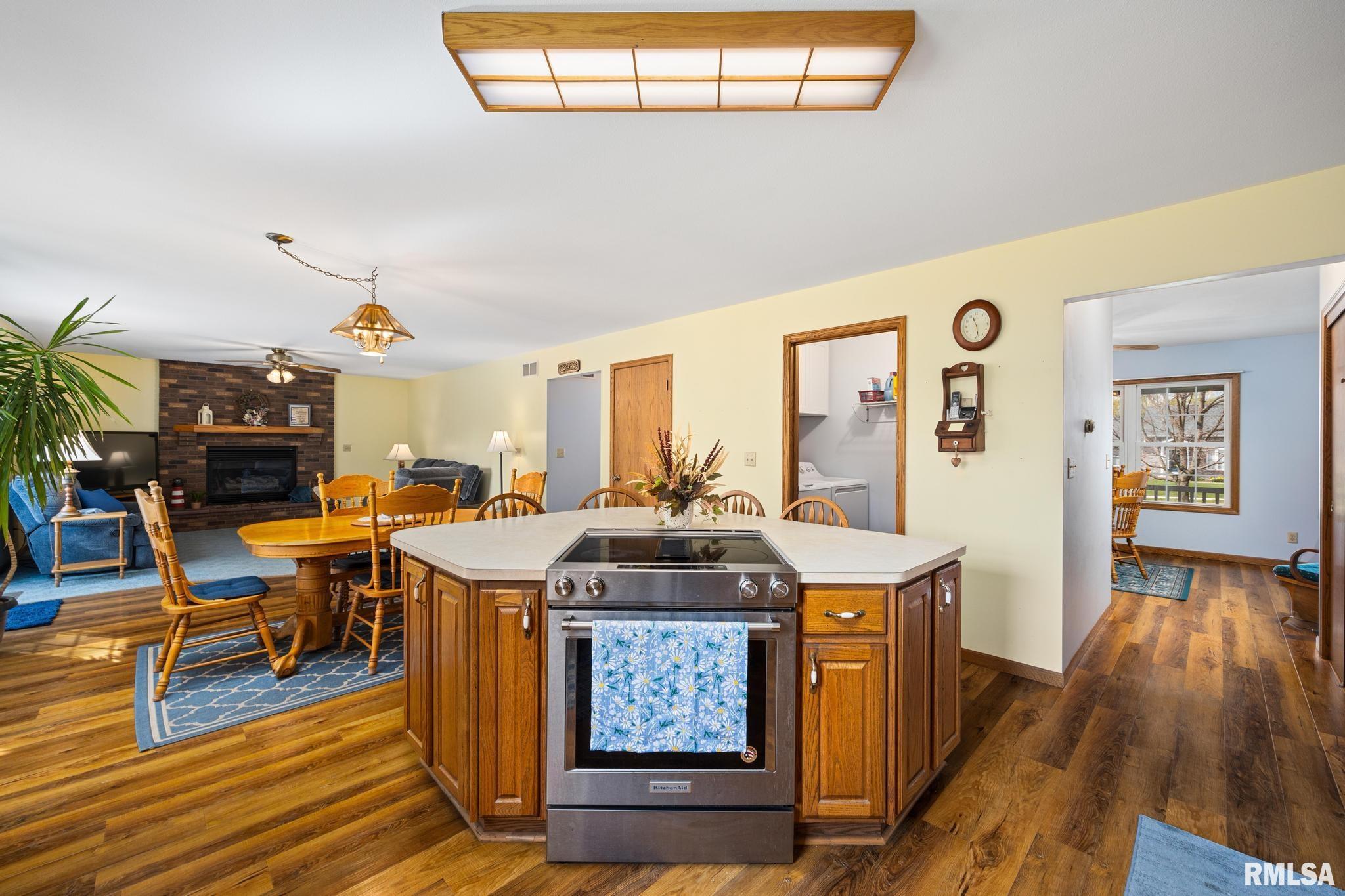 107 Thomas Court, Washington, Illinois image 11
