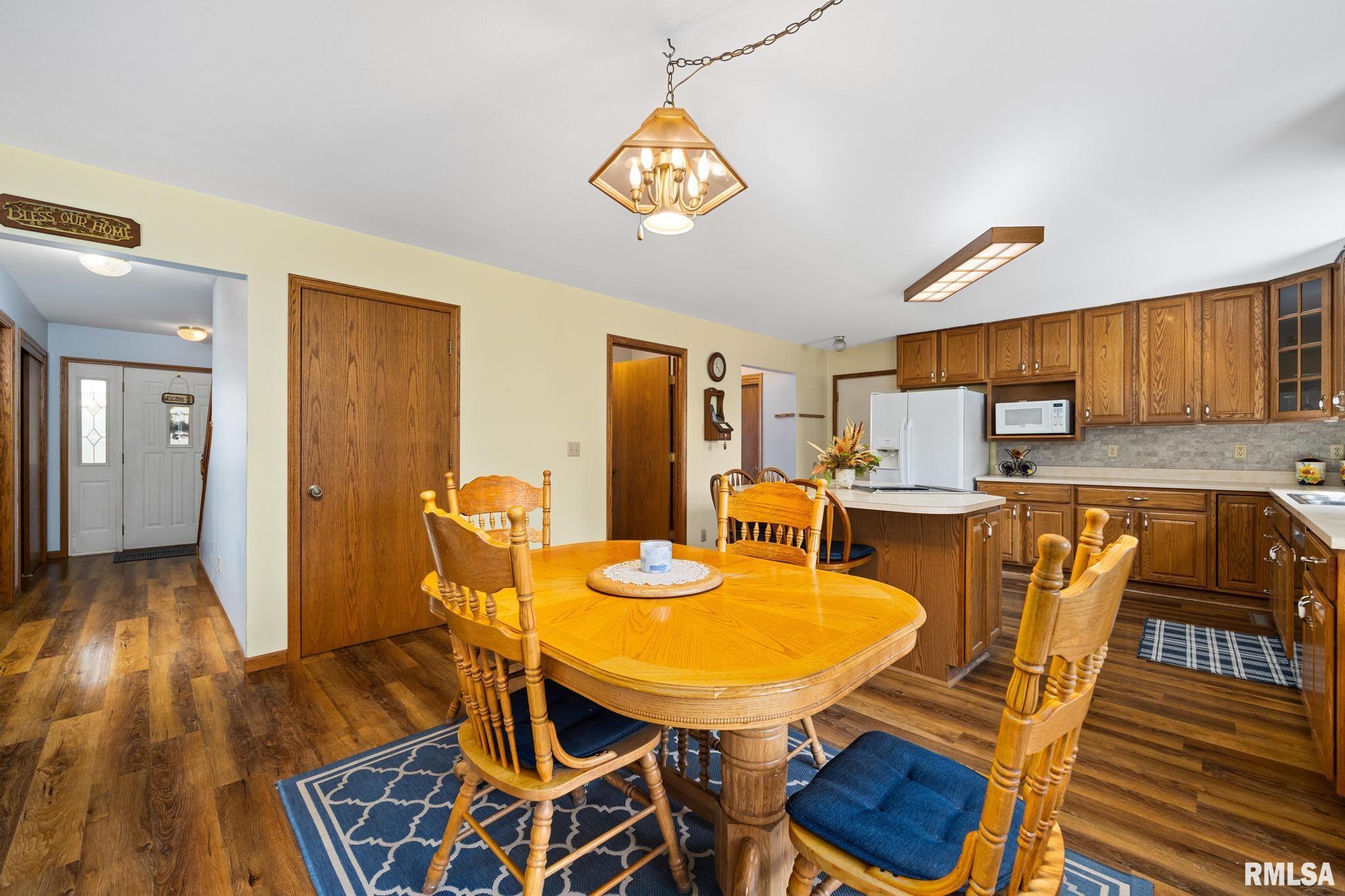 107 Thomas Court, Washington, Illinois image 7