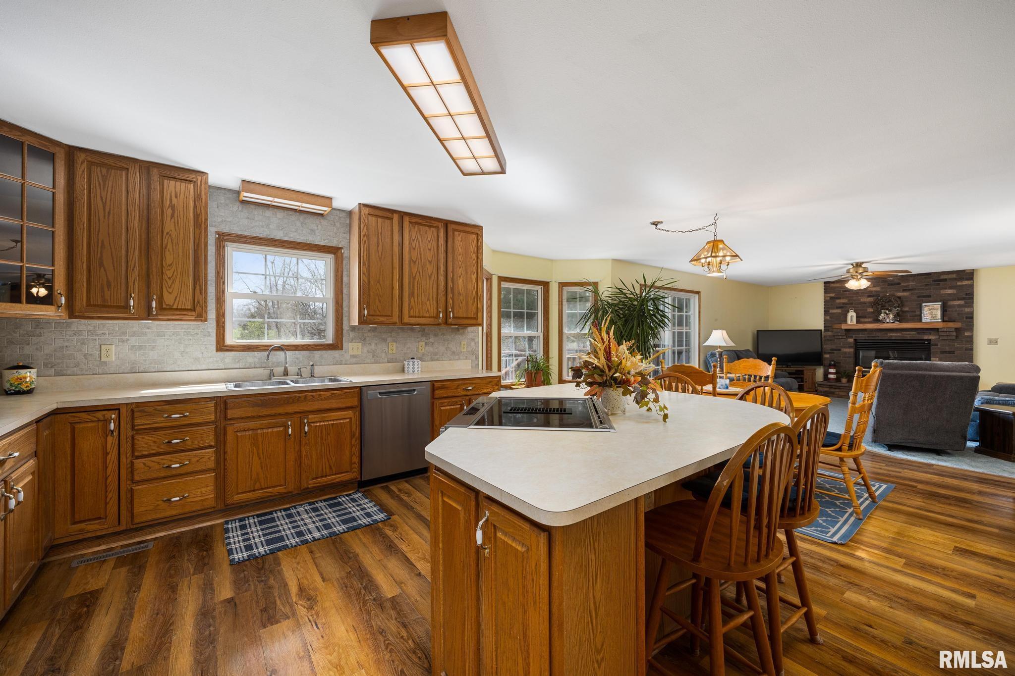 107 Thomas Court, Washington, Illinois image 10