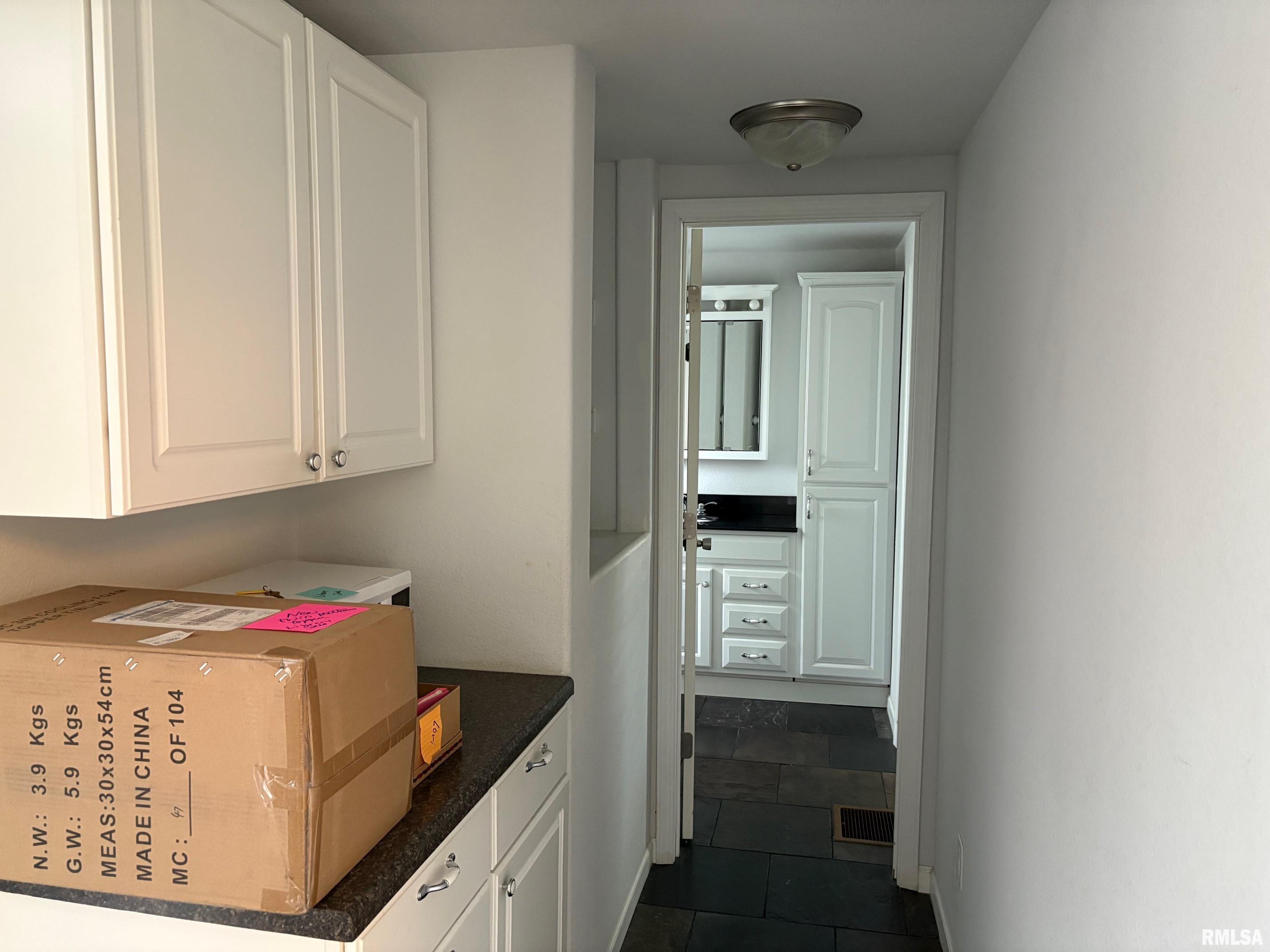 209 N East Street, Danvers, Illinois image 17