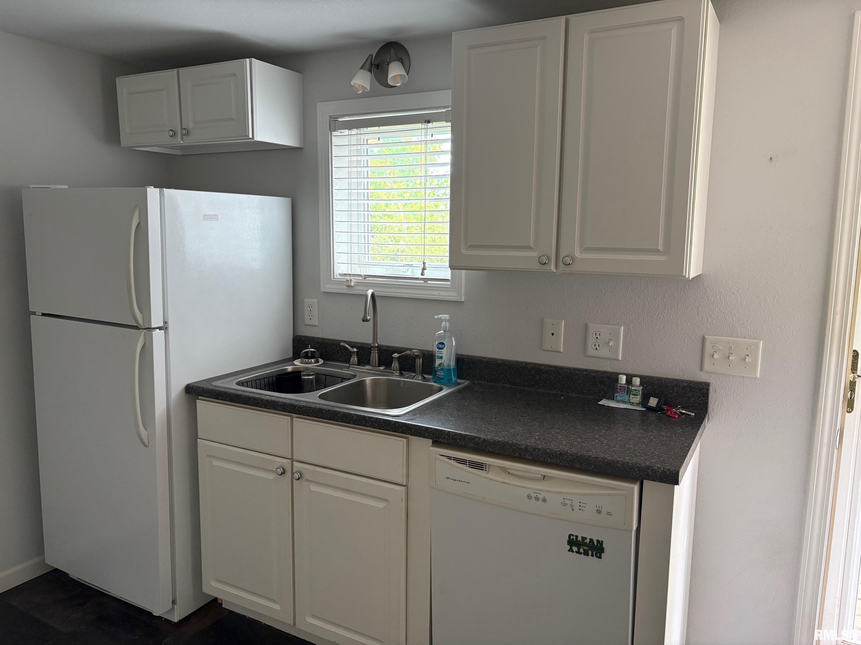 209 N East Street, Danvers, Illinois image 16