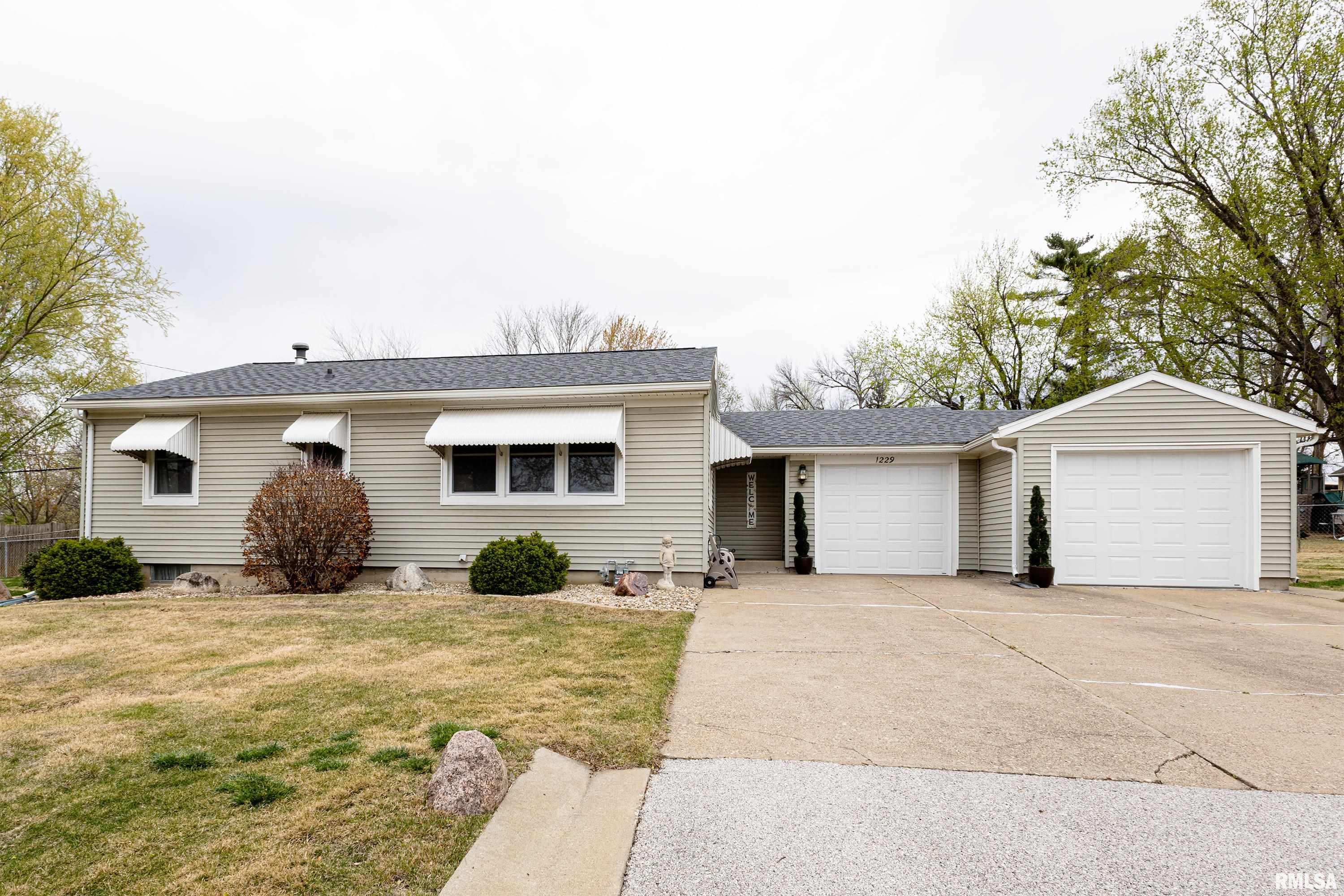 1229 S Park Terrace, Quincy, Illinois image 1