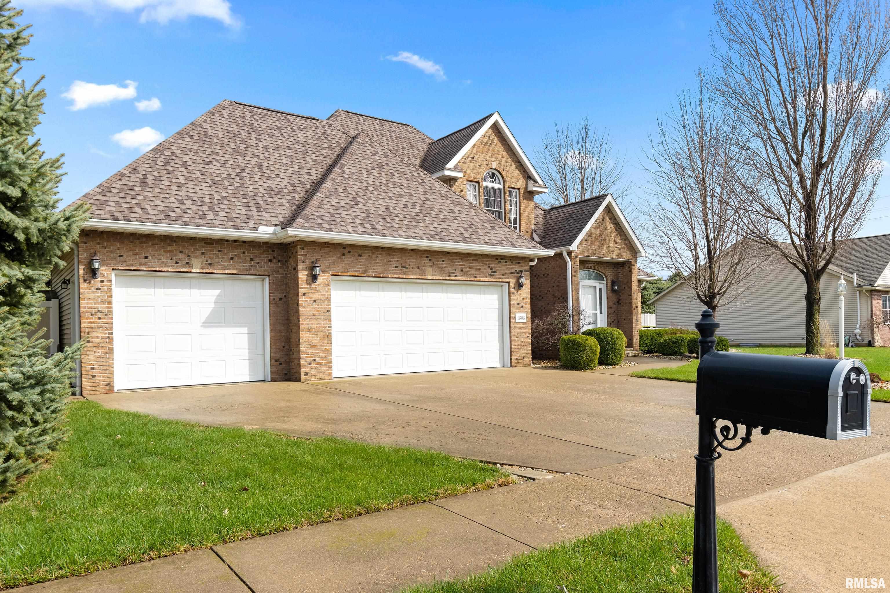 1808 Deerfield Drive, Morton, Illinois image 3