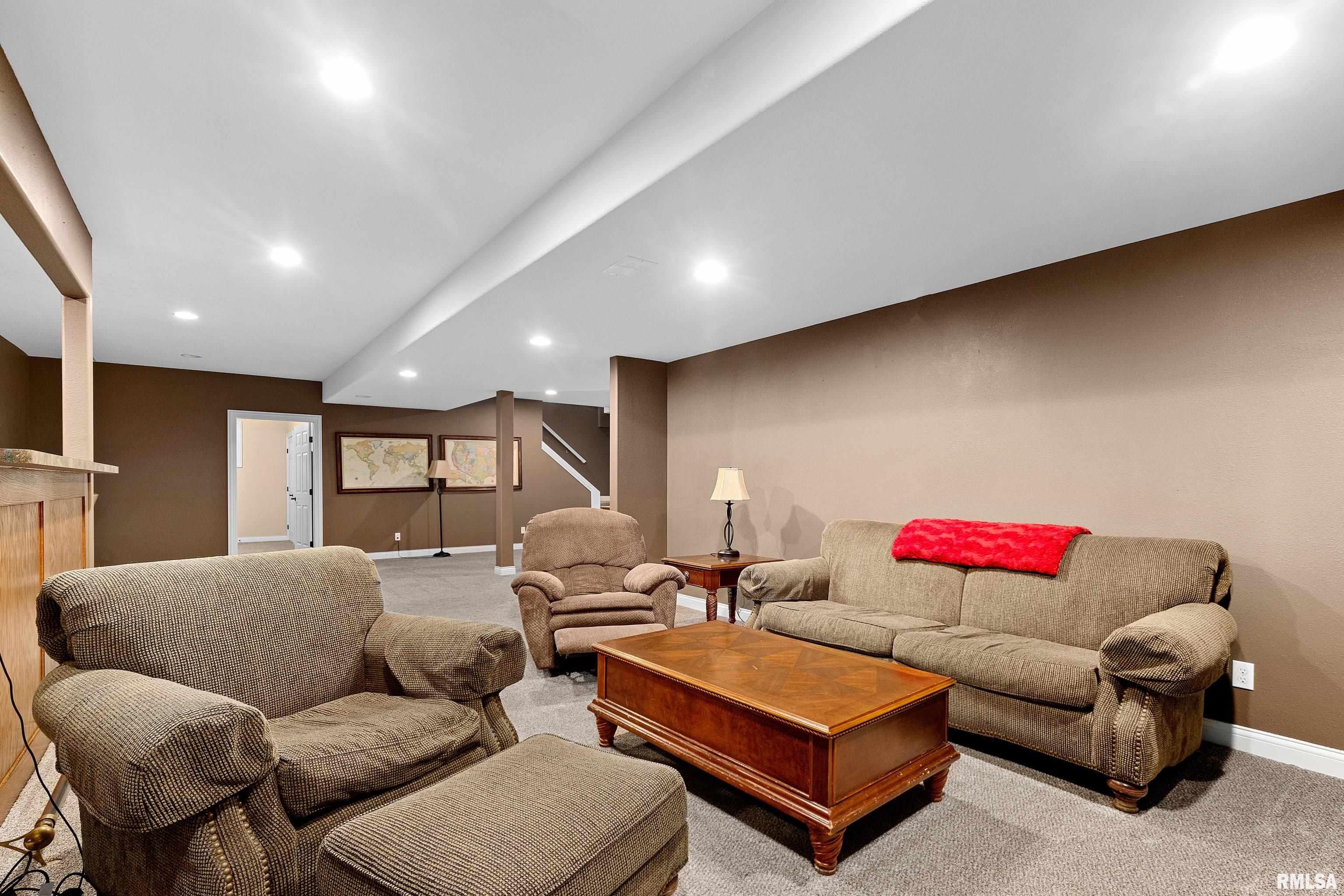 1808 Deerfield Drive, Morton, Illinois image 42