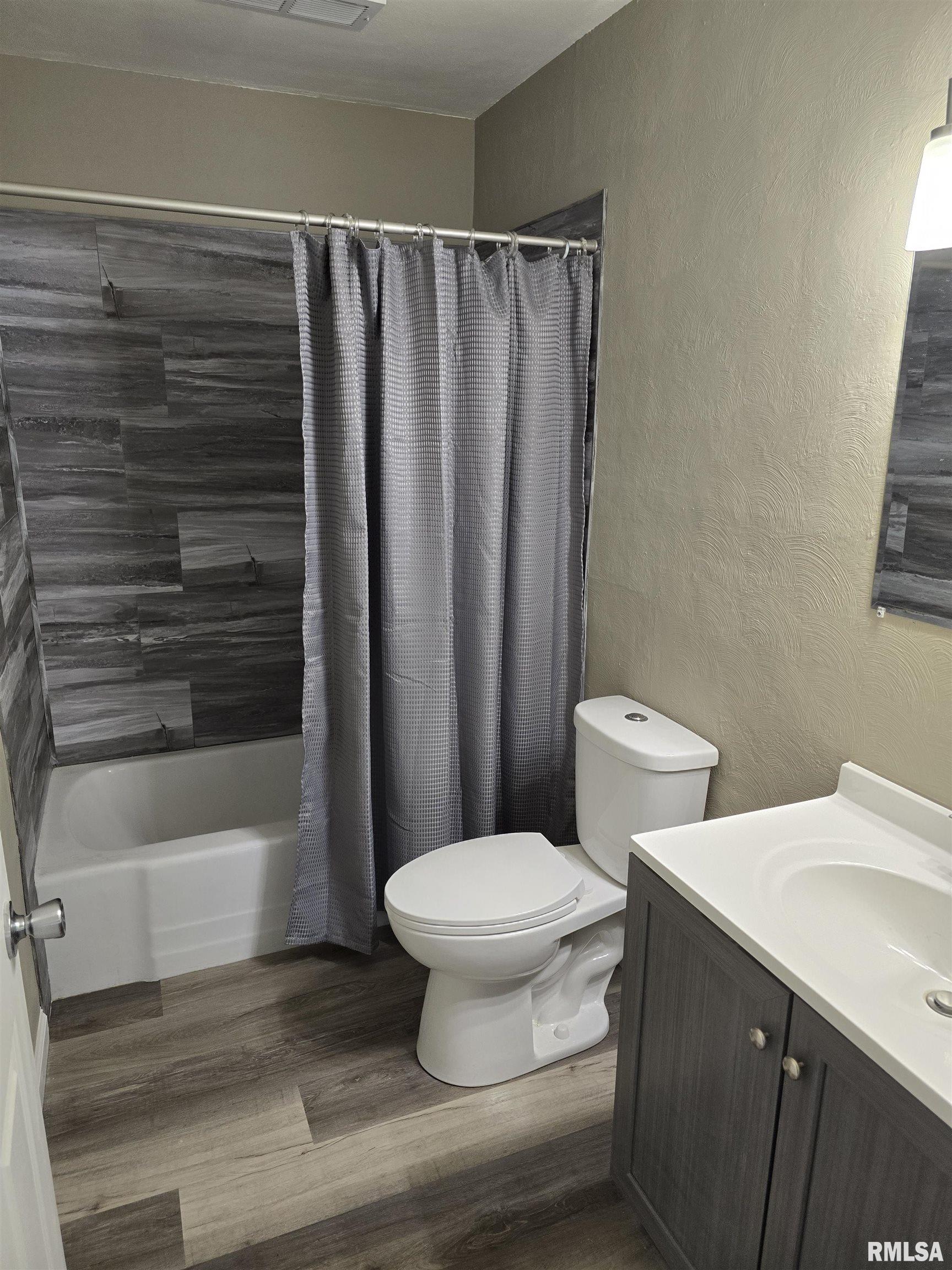 1101 N 15th Street, Pekin, Illinois image 19