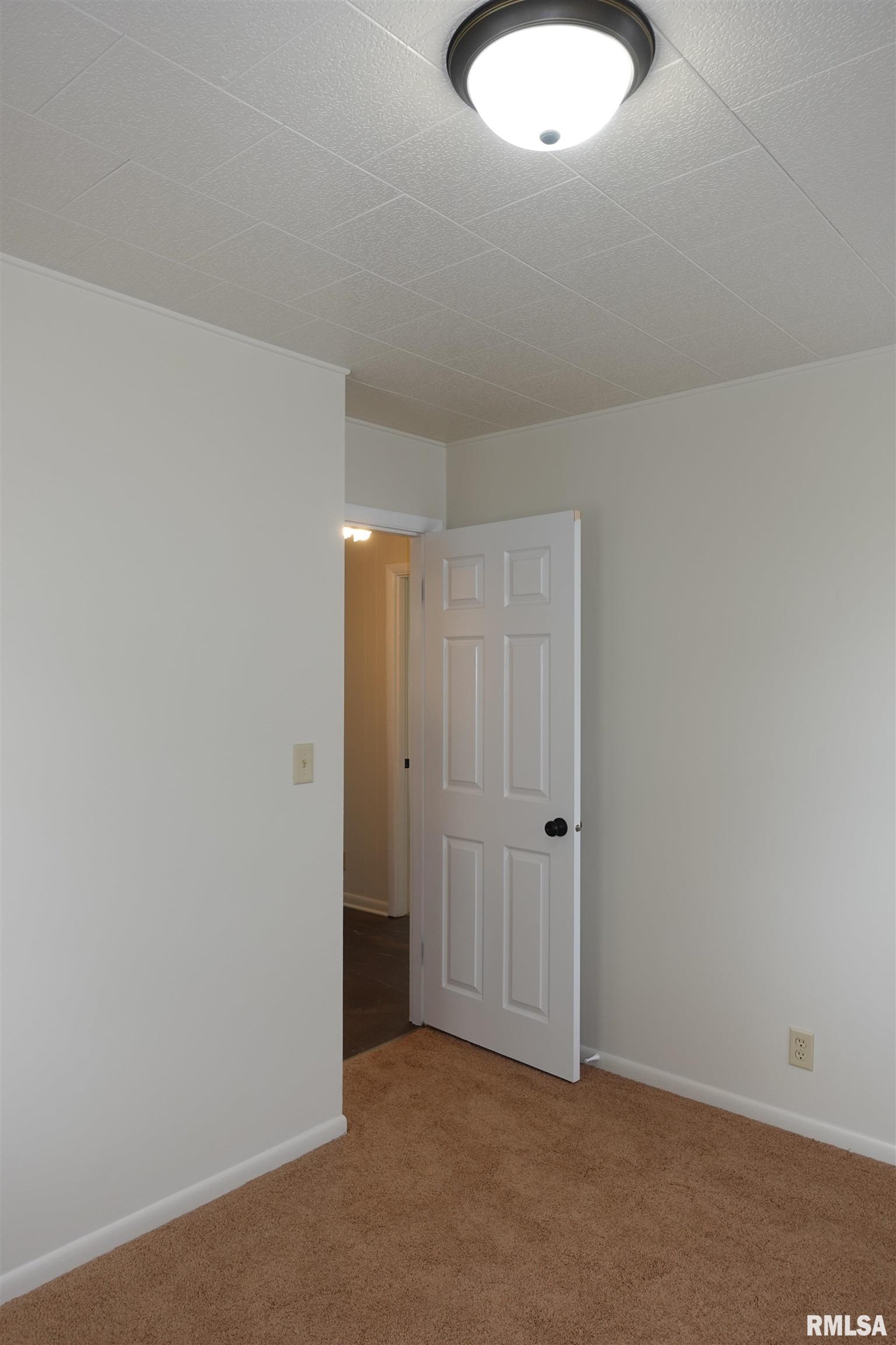1761 S Cherry Street, Galesburg, Illinois image 17