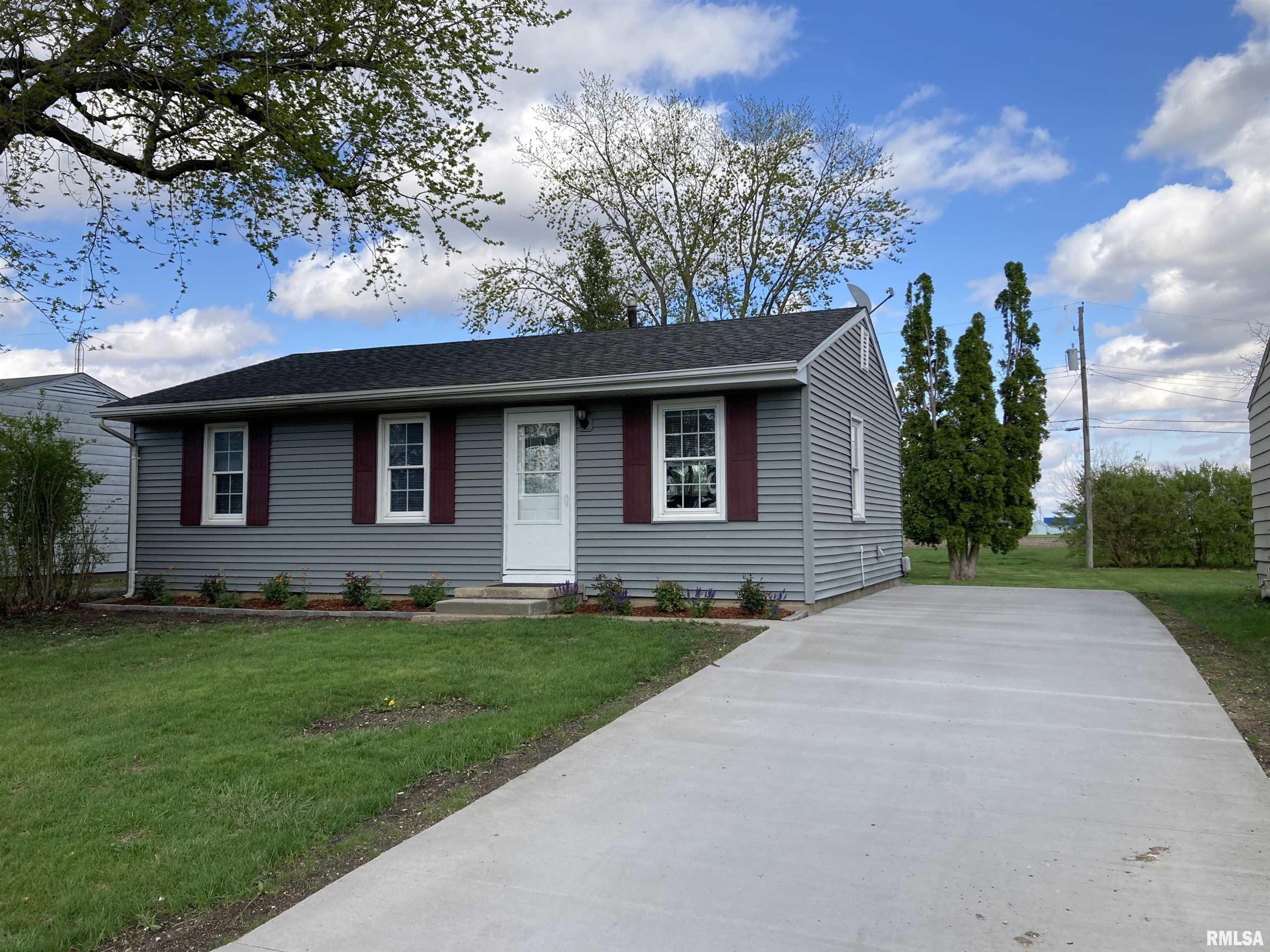 1761 S Cherry Street, Galesburg, Illinois image 1