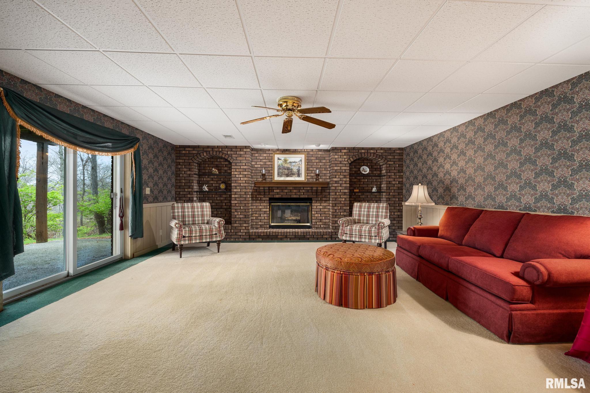 22924 Spring Creek Road, Washington, Illinois image 40