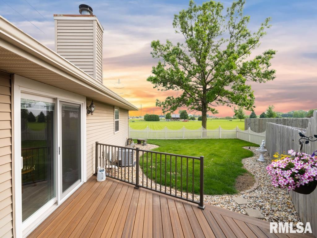 1312 N Cummings Lane, Washington, Illinois image 2