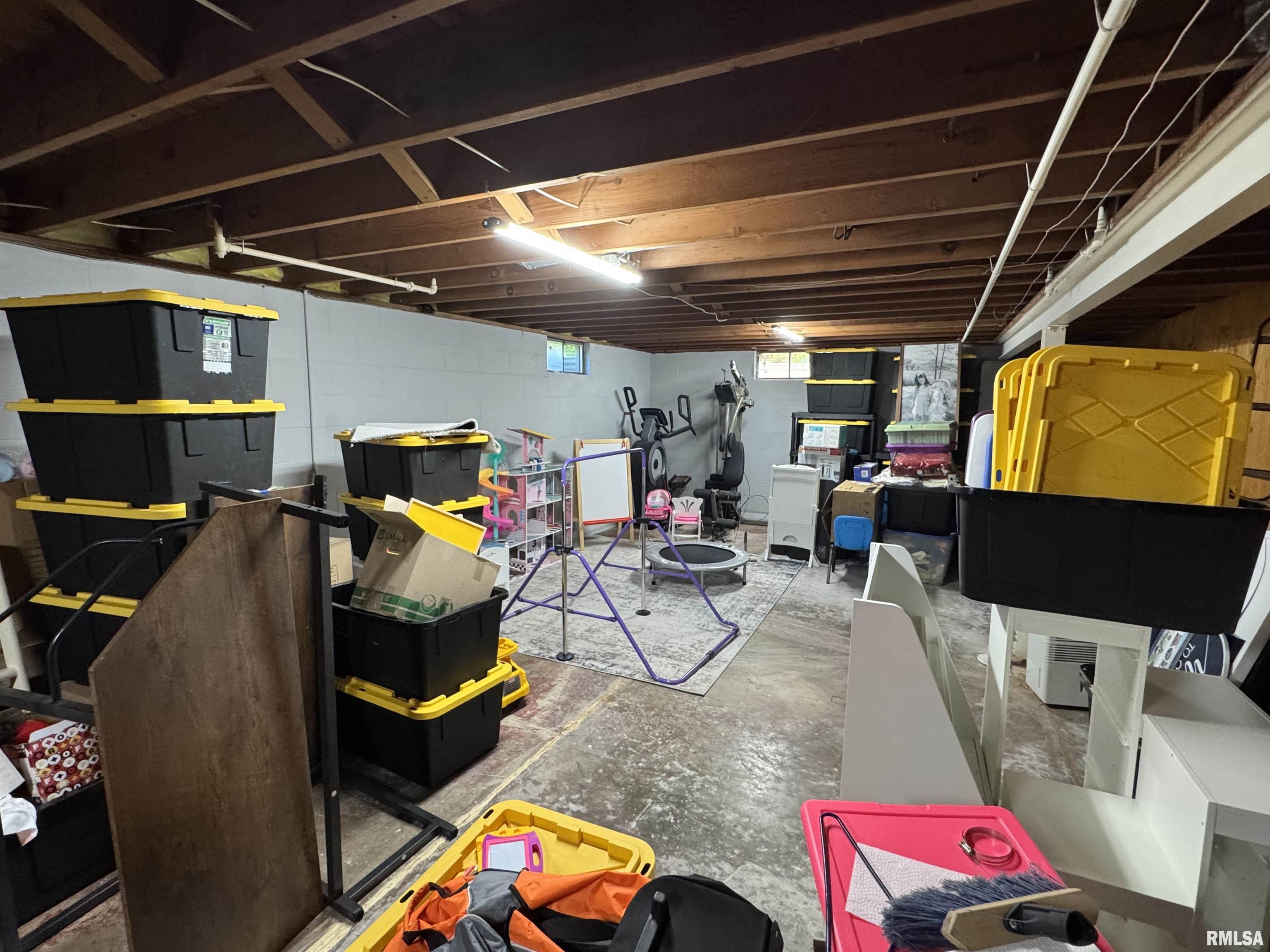 715 Lawndale Drive, Macomb, Illinois image 29