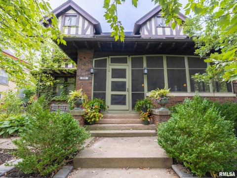 Homes For Sale - 1215 N Maplewood Avenue<br/> Peoria, IL 61606