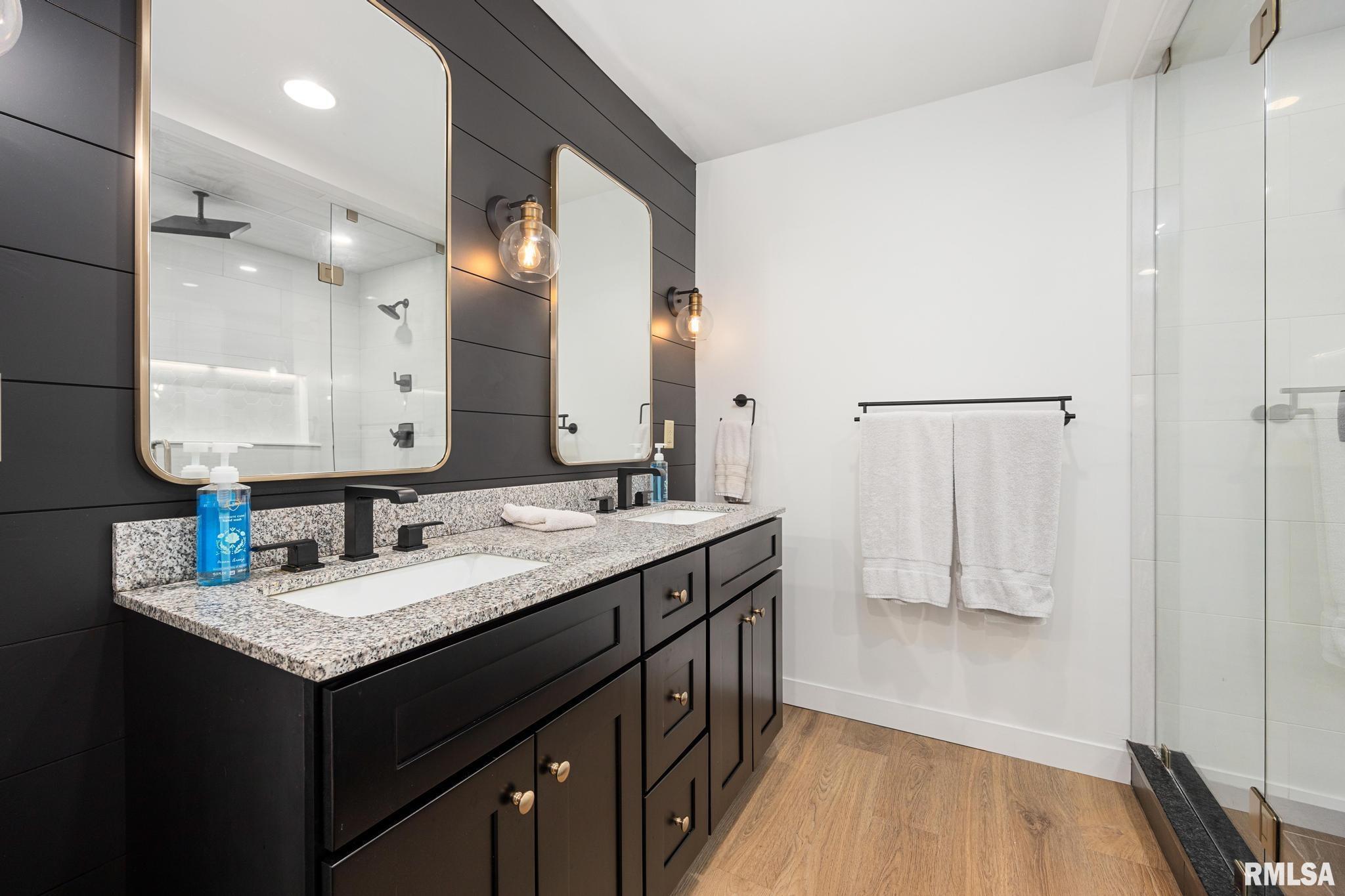 6015 N Chippewa Ridge Lane, Peoria, Illinois image 13