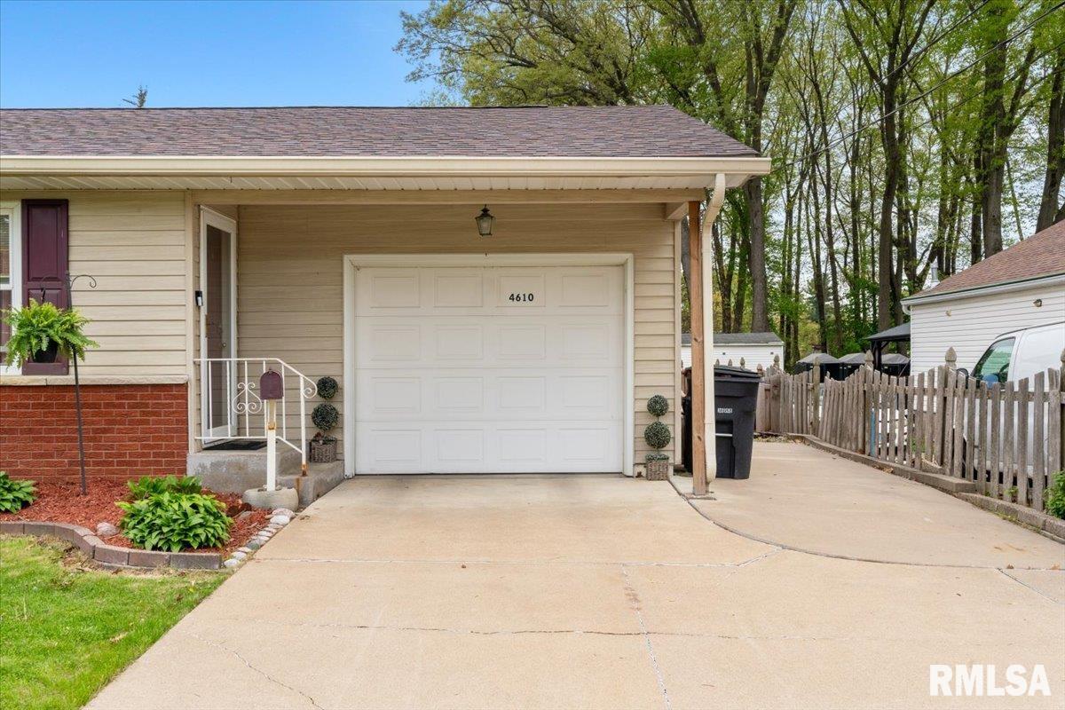 4610 24th Avenue, Rock Island, Illinois image 4