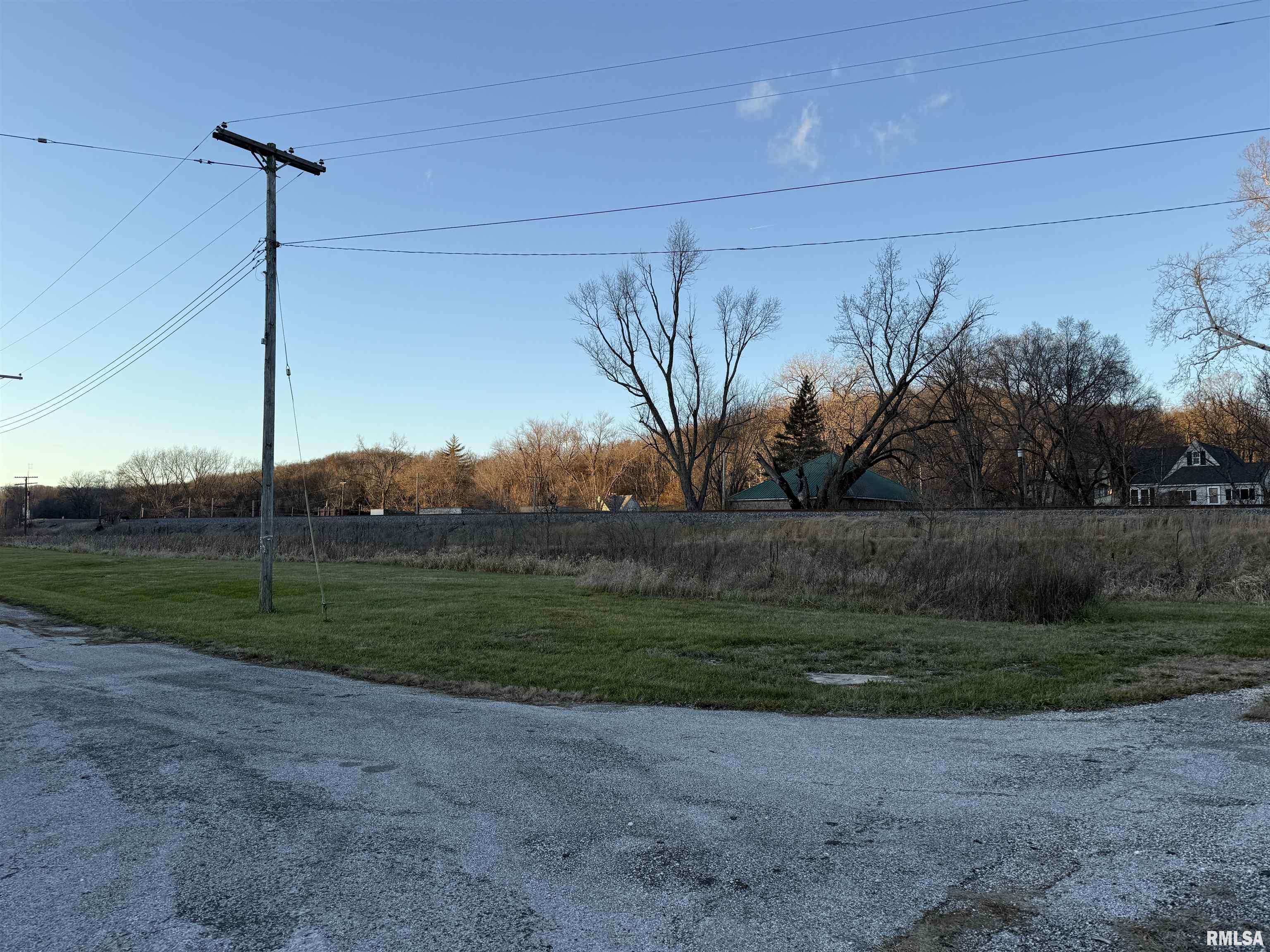 215 E Park Street, Pearl, Illinois image 9