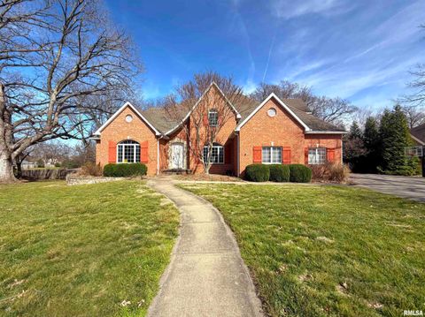 Homes For Sale - 44 Woodland Trail<br/> Sangamon County, Rochester, IL 62563