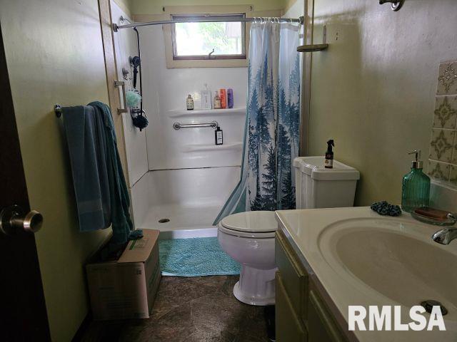 211 E Lincoln Street, Galatia, Illinois image 7