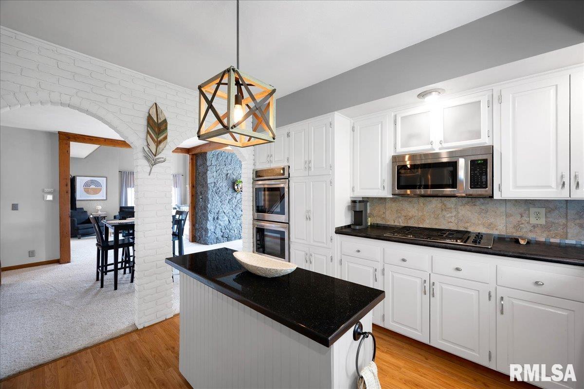 1339 W Mount Vernon Street, Metamora, Illinois image 36