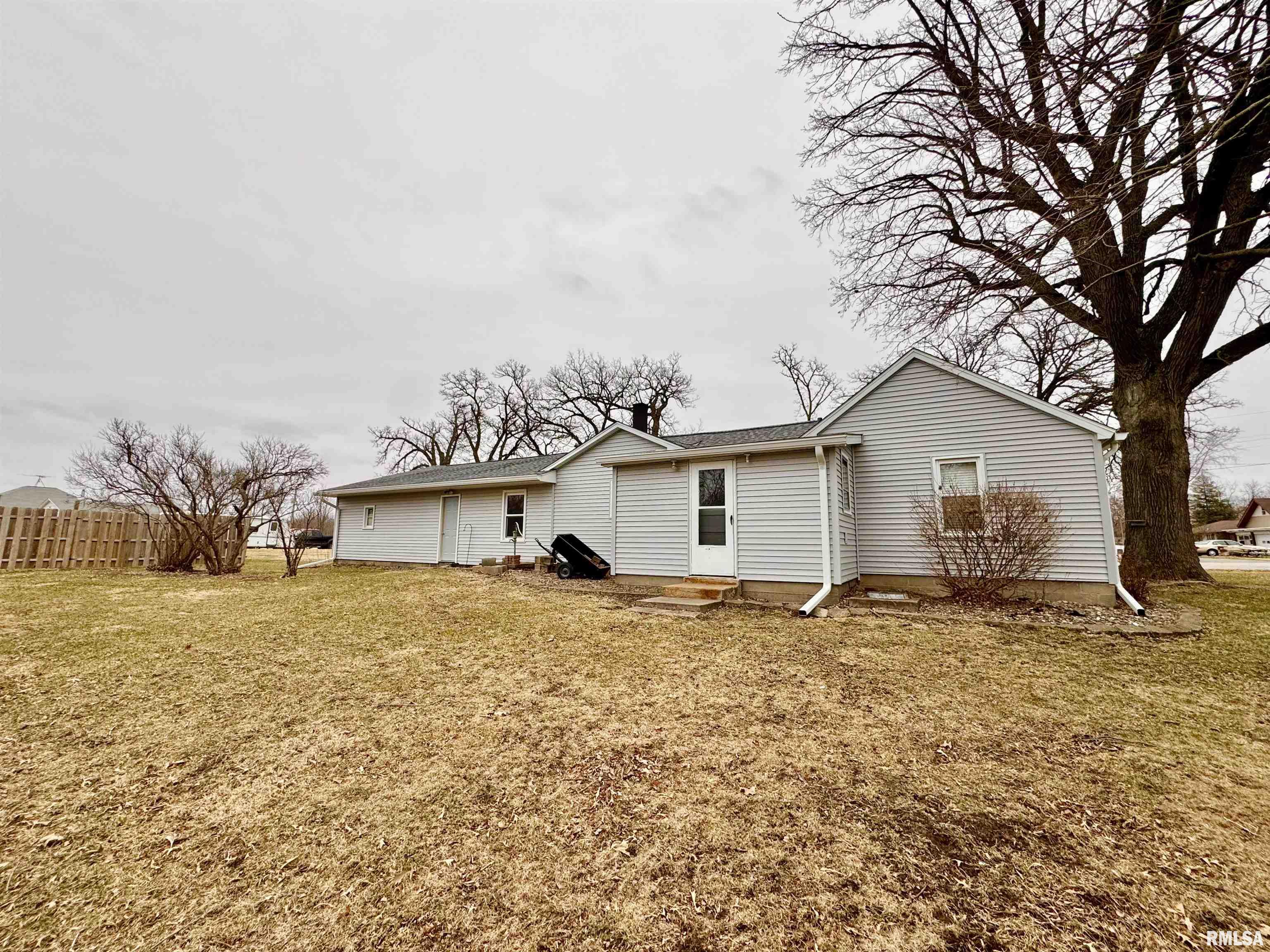 1407 15th Street, Viola, Illinois image 19