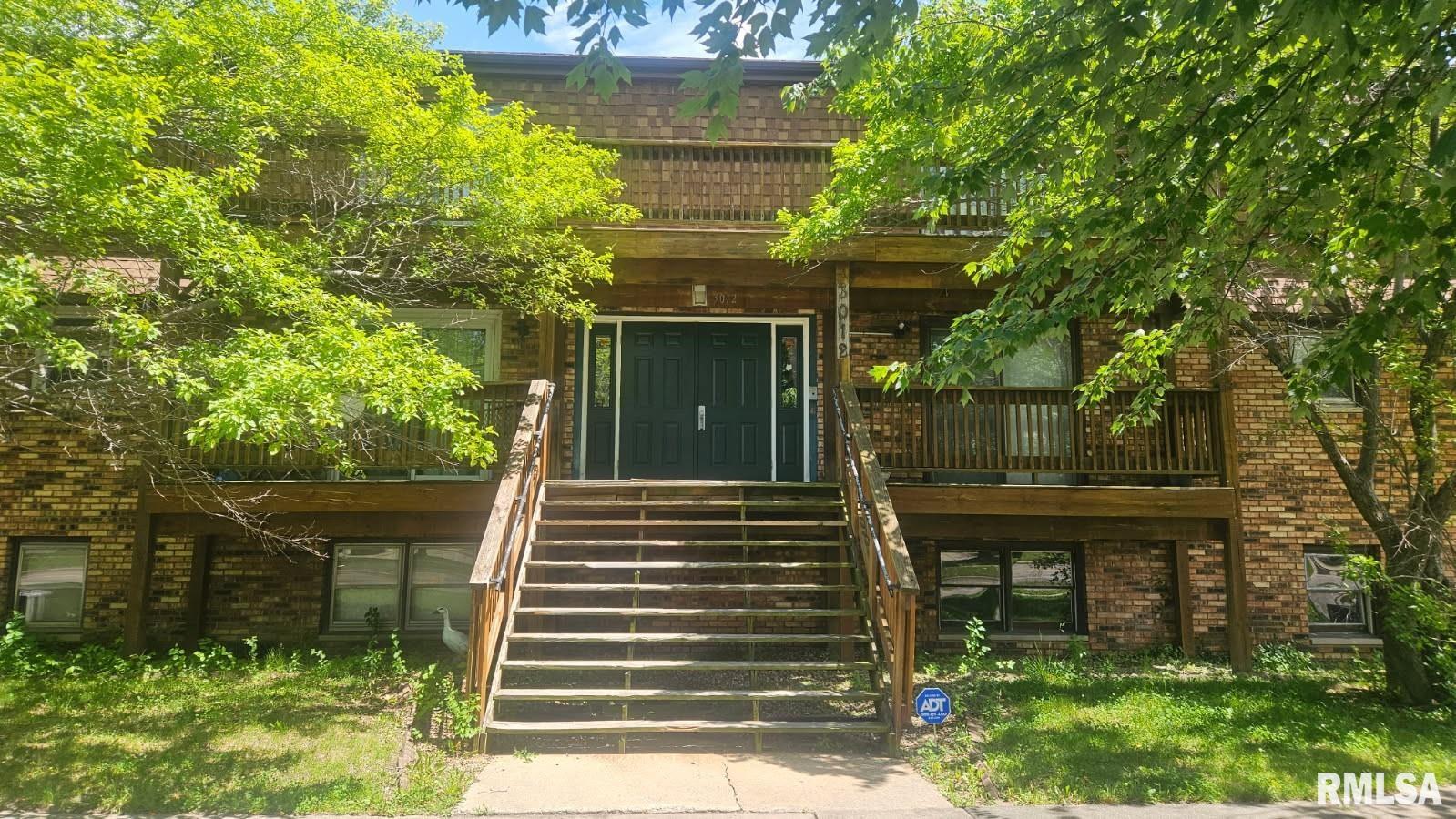 Photo 1 of 17 — 3012 TAYLOR Avenue 58, Springfield, IL 62703