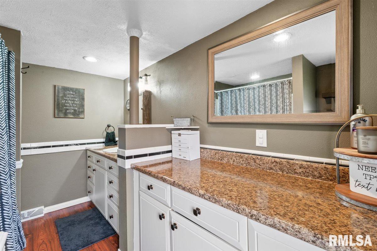692 Hillcrest Road, Milan, Illinois image 33