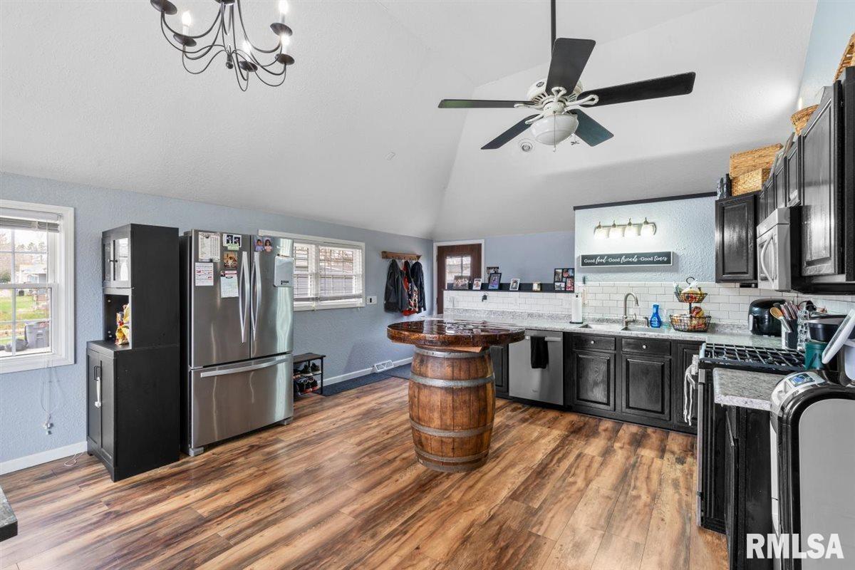 692 Hillcrest Road, Milan, Illinois image 23
