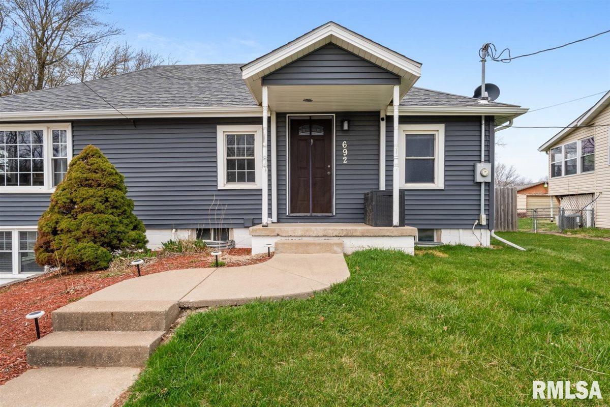692 Hillcrest Road, Milan, Illinois image 8