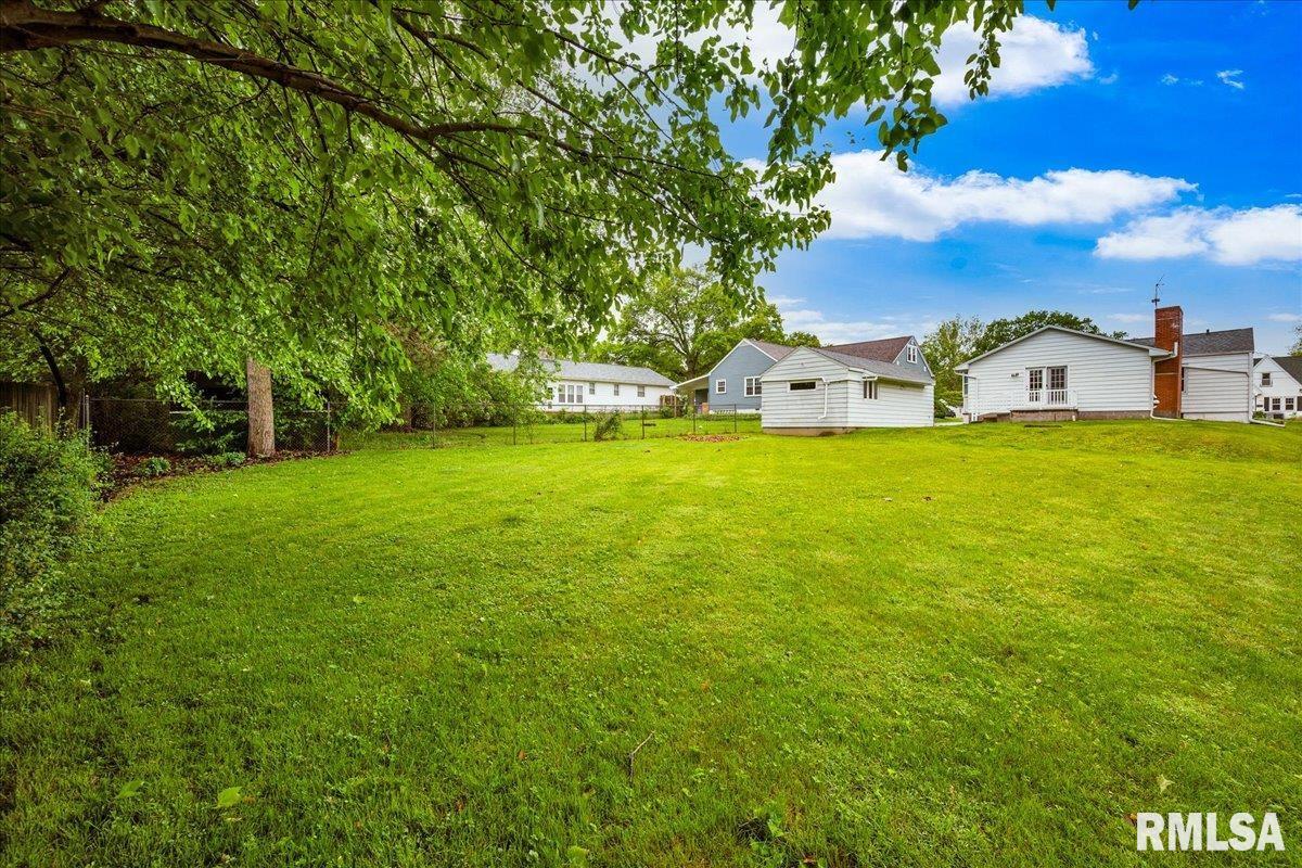 305 Redbud Drive, Washington, Illinois image 23