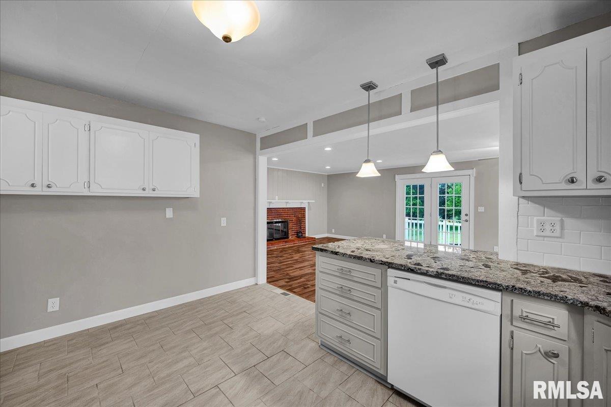 305 Redbud Drive, Washington, Illinois image 8