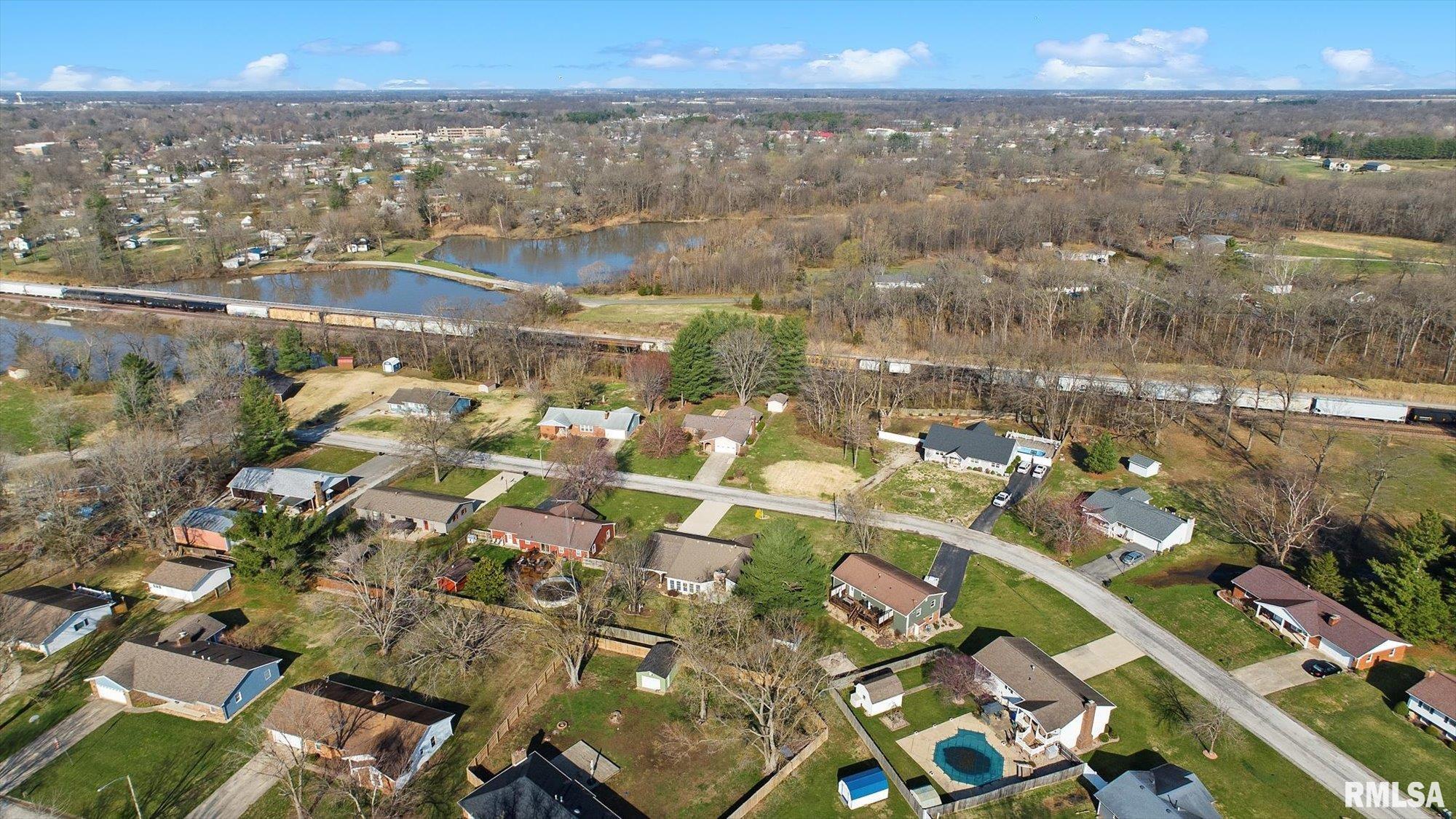 312 Circle Drive, Salem, Illinois image 39