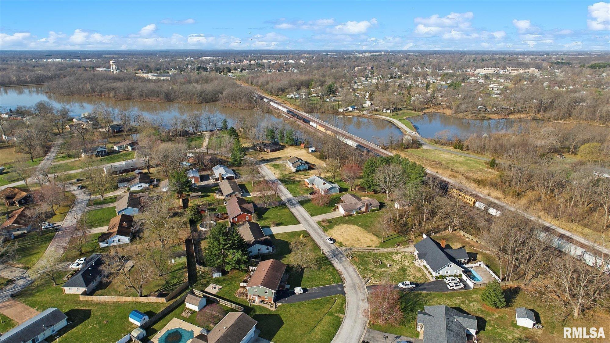 312 Circle Drive, Salem, Illinois image 37