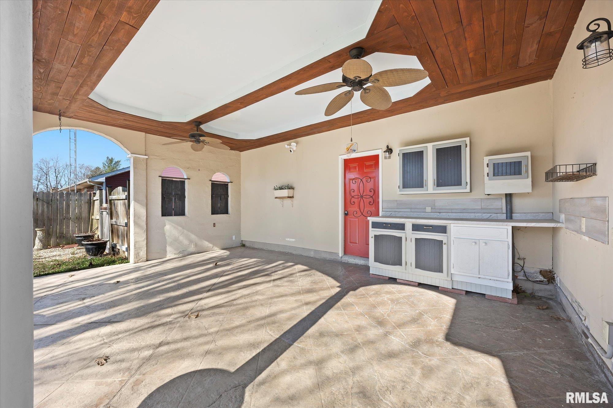312 Circle Drive, Salem, Illinois image 18