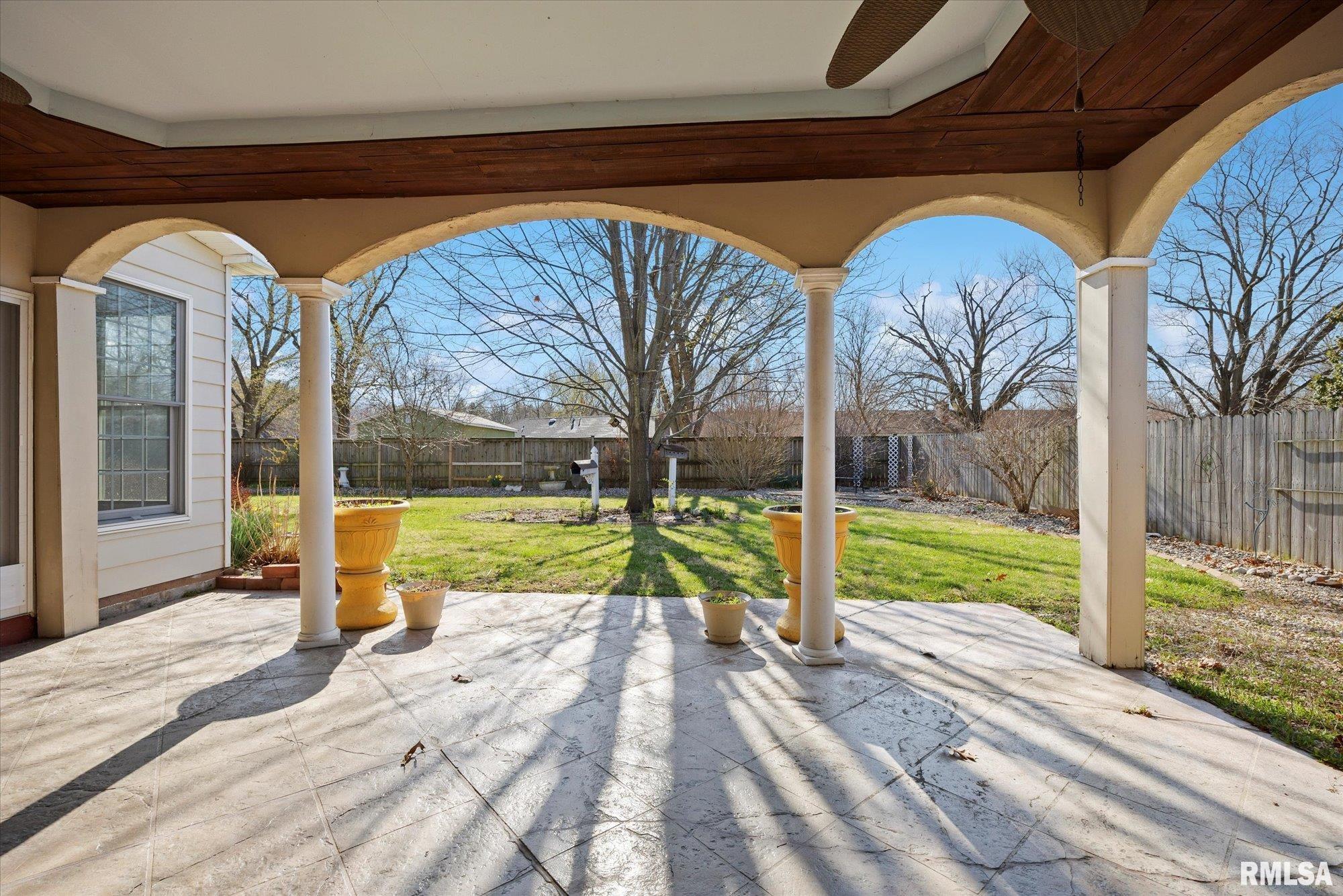 312 Circle Drive, Salem, Illinois image 19