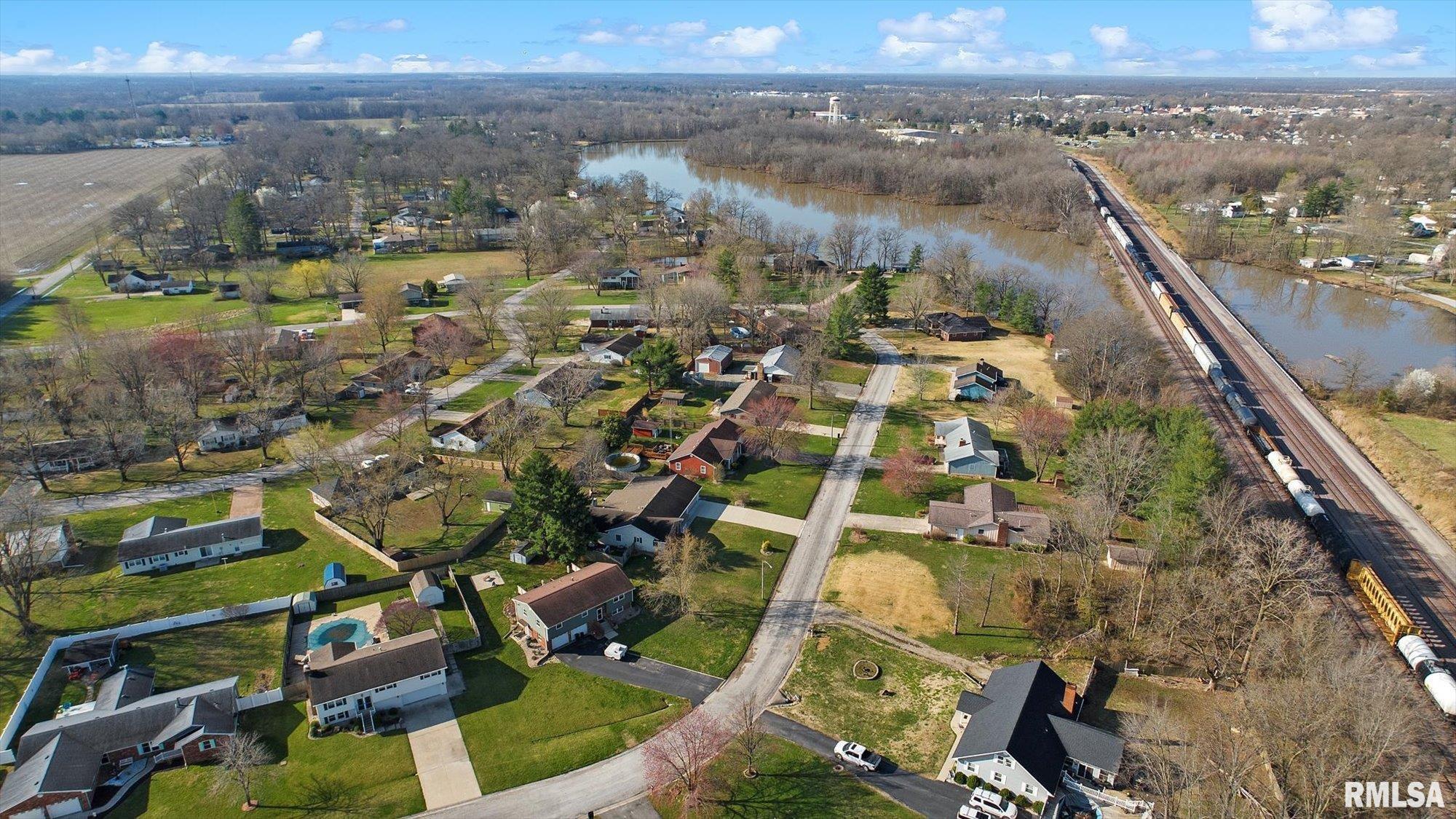 312 Circle Drive, Salem, Illinois image 41