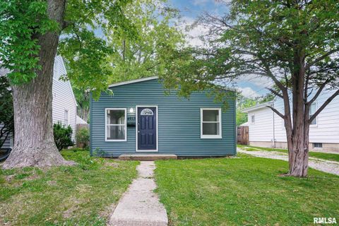 Homes For Sale - 4013 N Columbus Avenue<br/> Peoria County, Peoria, IL 61603