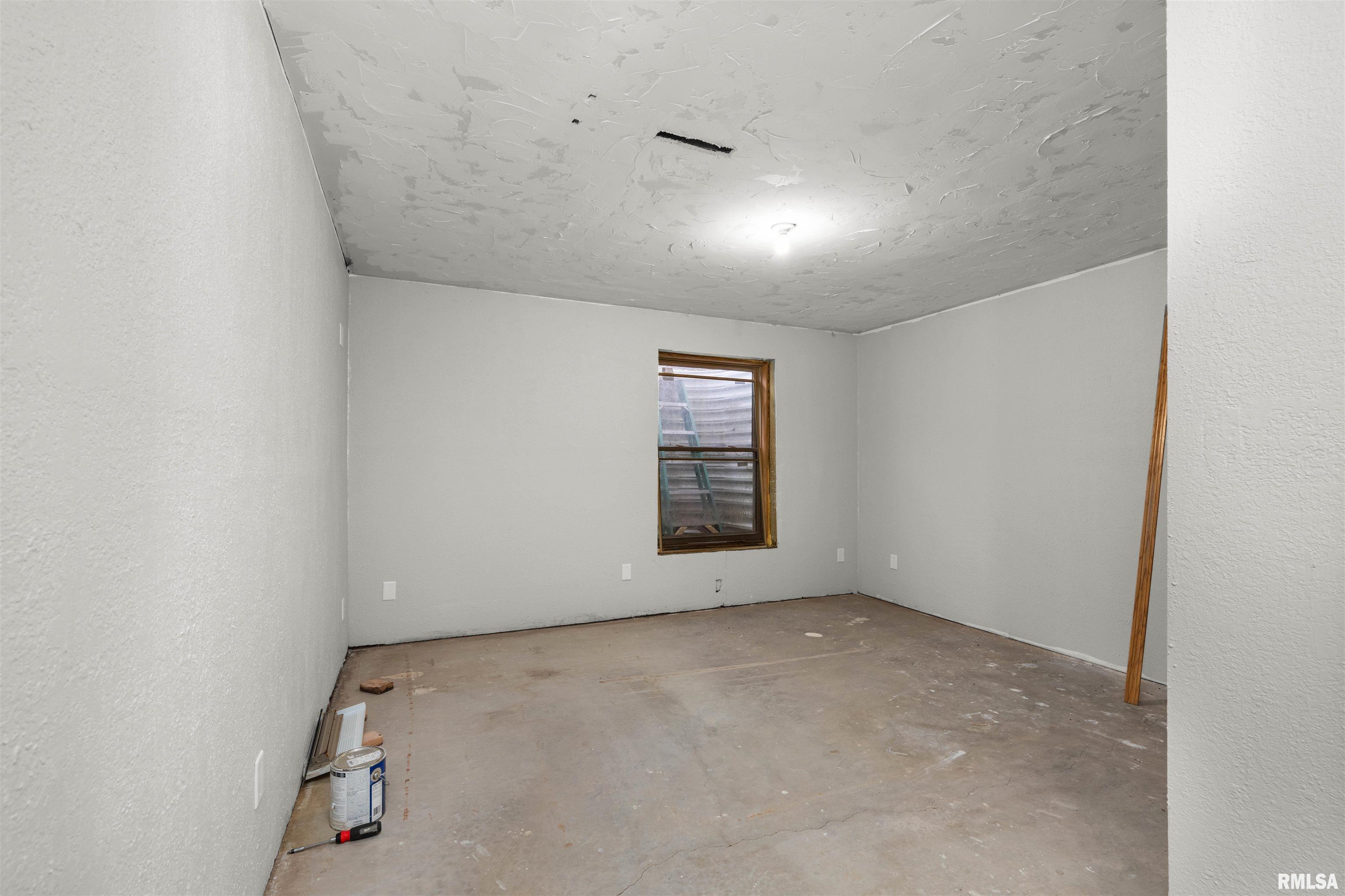 2260 260th Avenue, De Witt, Iowa image 33