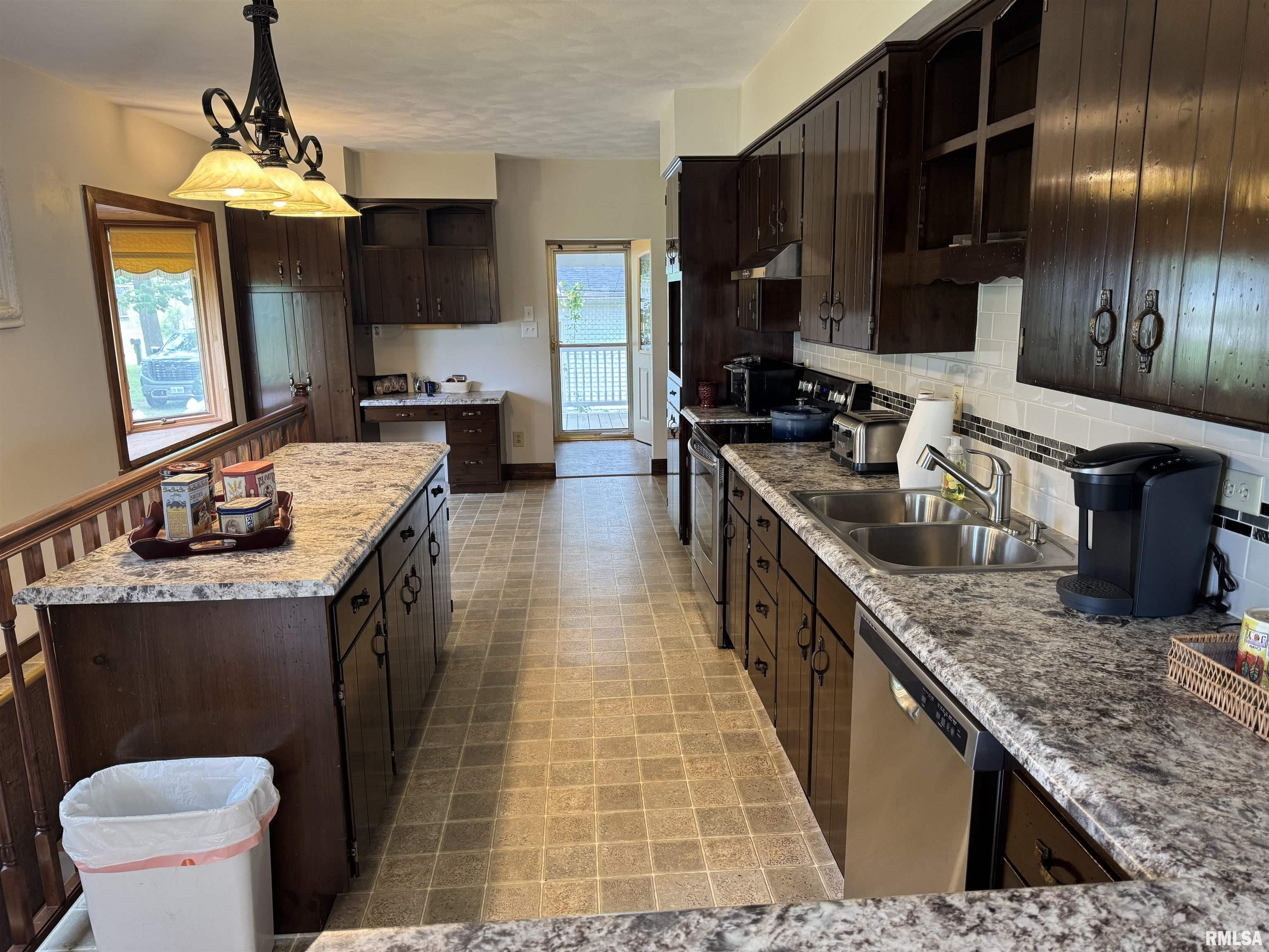 18382 N Quiver Beach Road, Havana, Illinois image 17