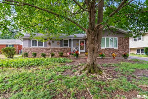 Homes For Sale - 2340 Grinnell Drive<br/> Springfield, IL 62704