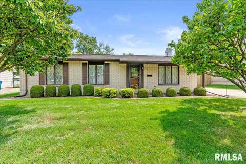 Homes For Sale - 205 Deer Head Lane<br/> Sangamon County, Springfield, IL 62704