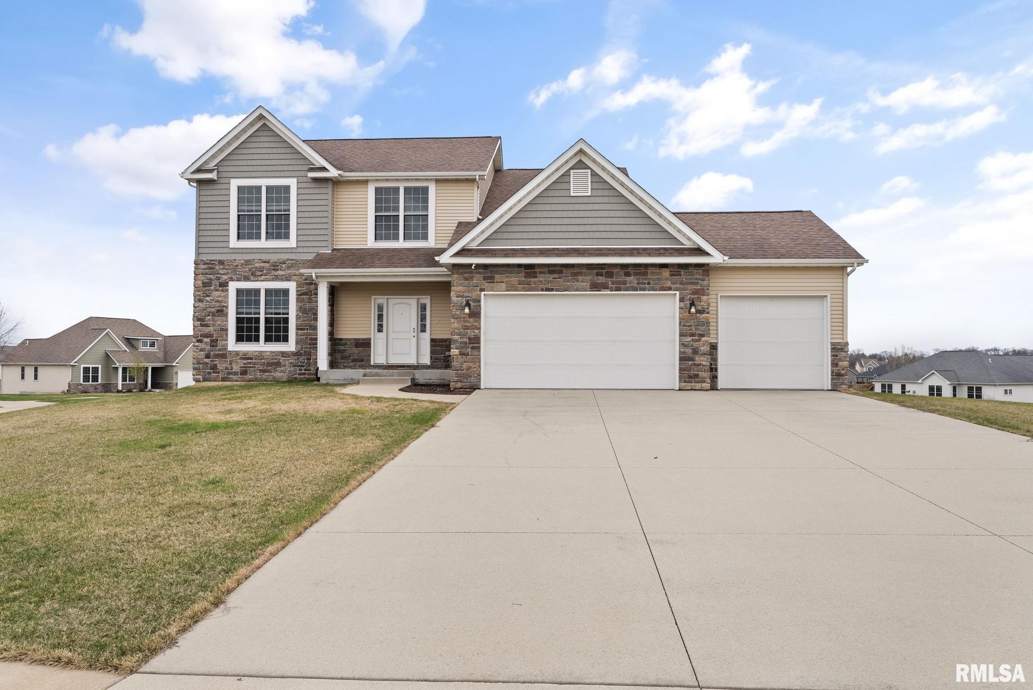13 Blackstone Circle, Le Claire, Iowa image 1