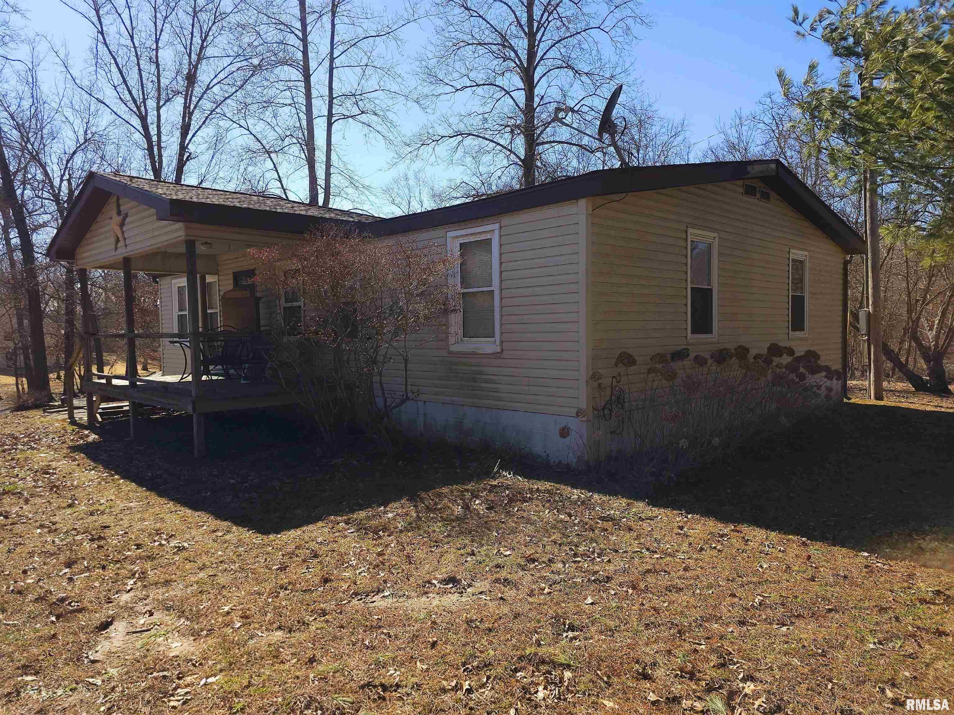 15275 Harris School Road, Johnston City, Illinois image 4