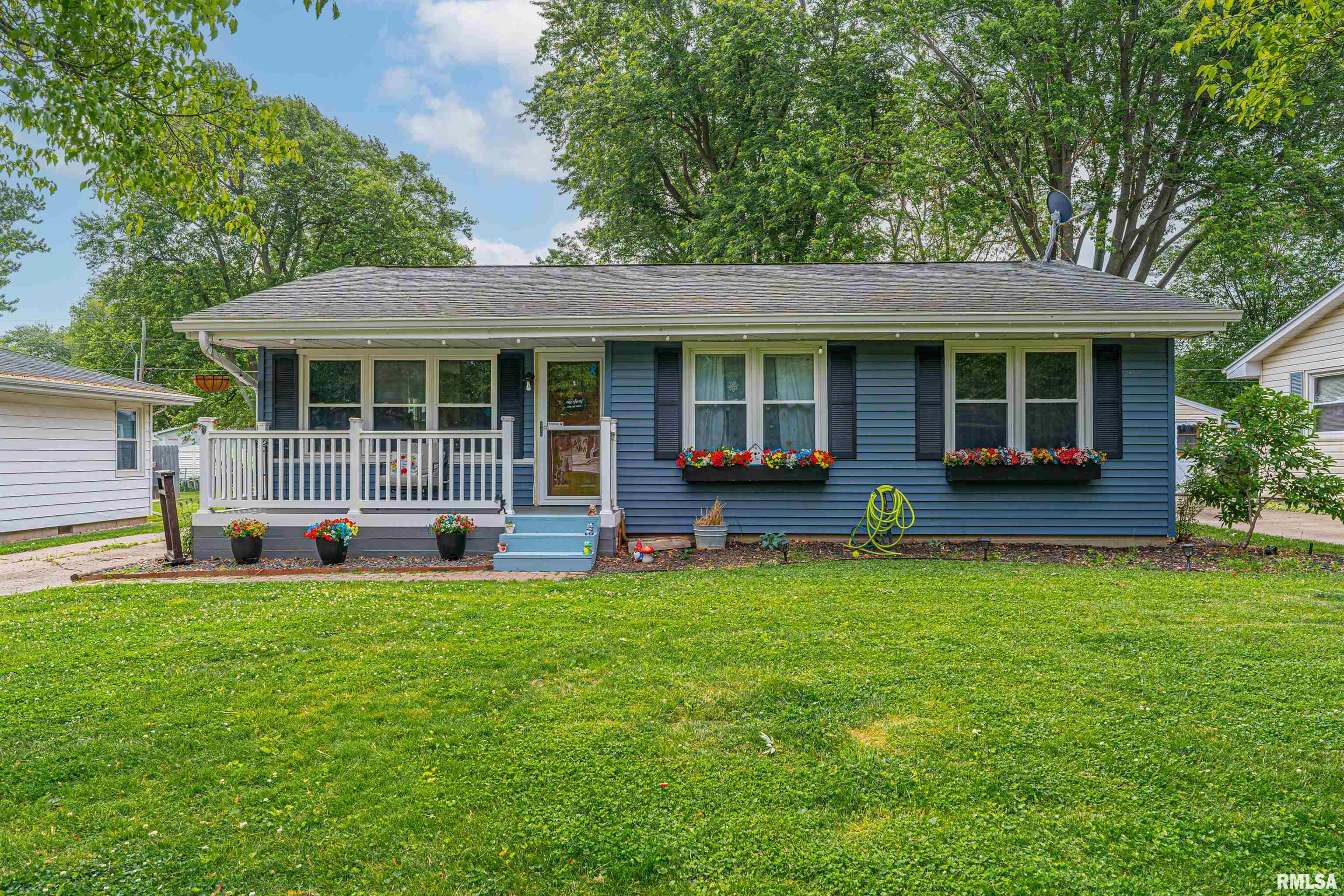 1702 Rutledge Drive, Lincoln, Illinois image 1