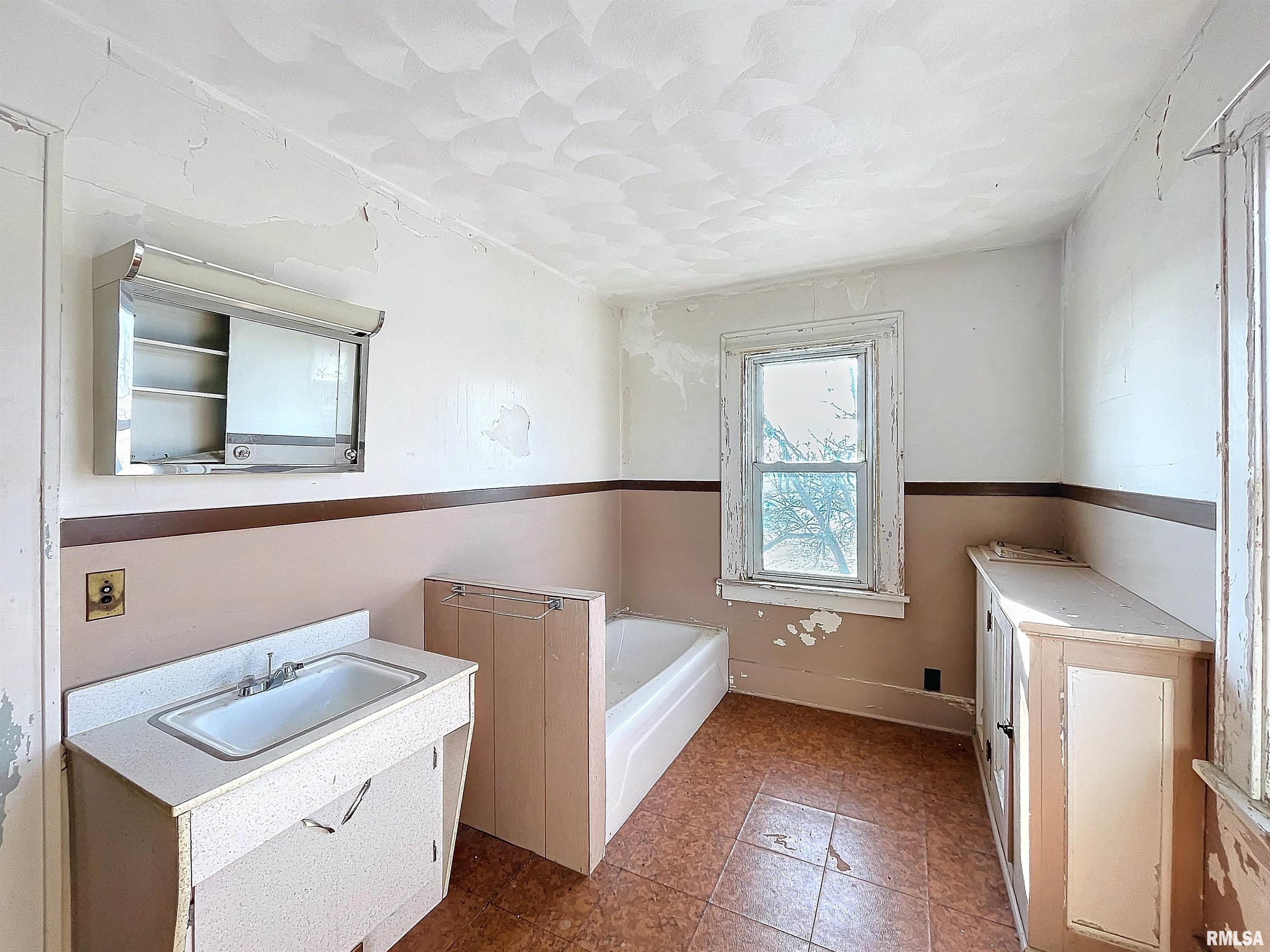 26054 N Weber Road, Geneseo, Illinois image 31