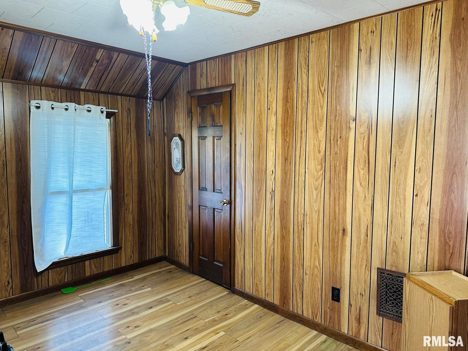 128 11th Street, Silvis, Illinois image 17