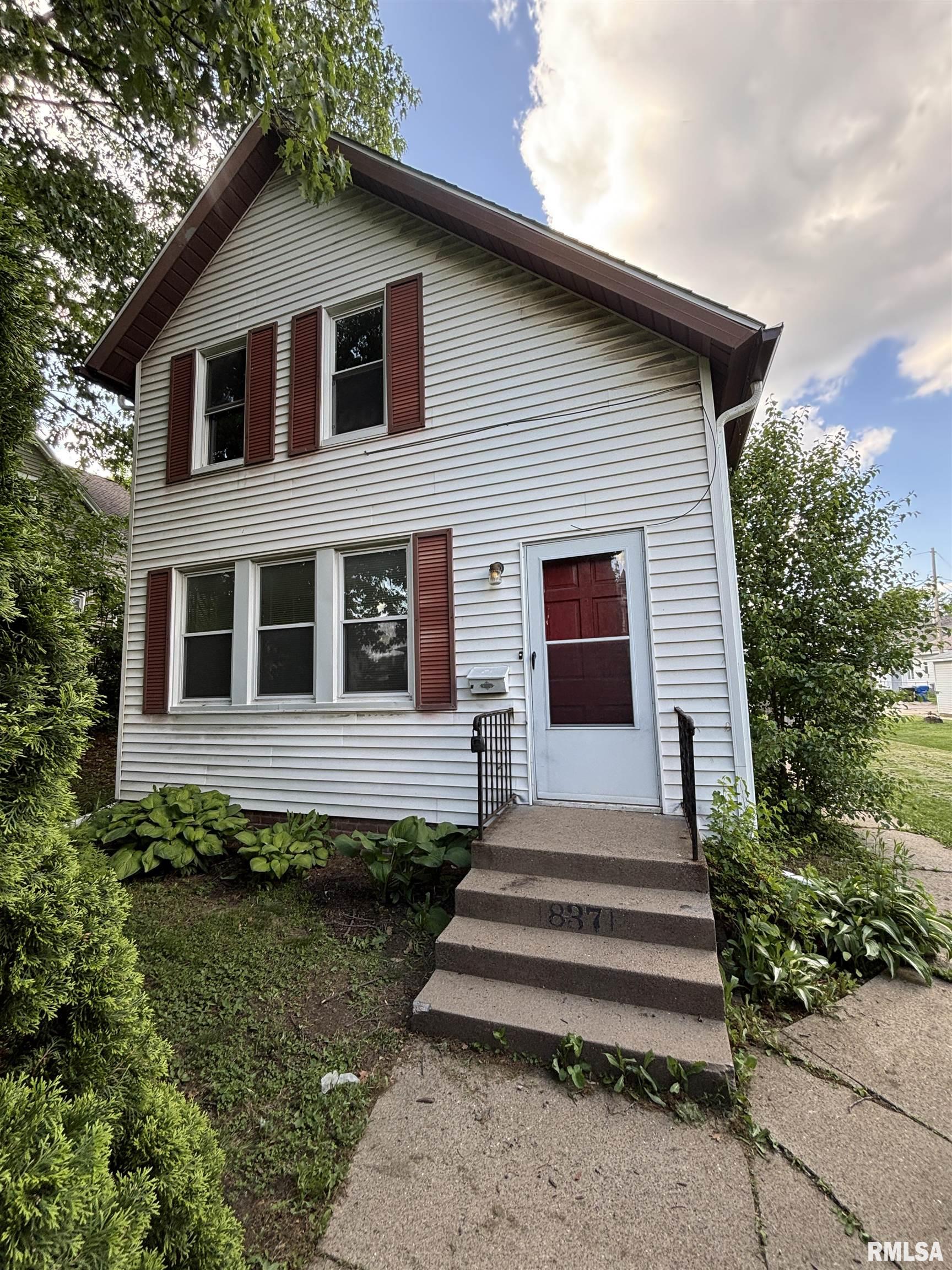 837 19th Avenue, Moline, Illinois image 1