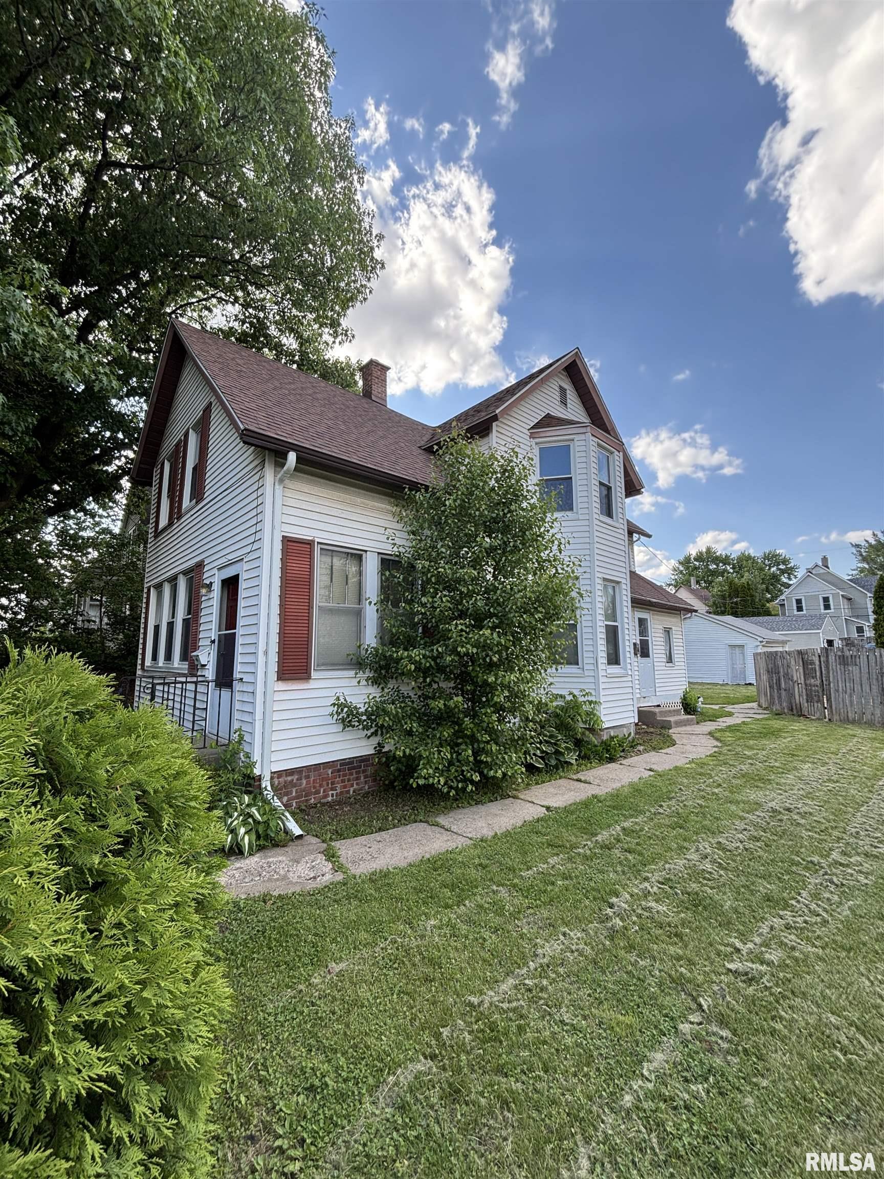 837 19th Avenue, Moline, Illinois image 4