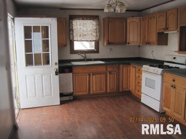 303 S Washington Street, Joy, Illinois image 7