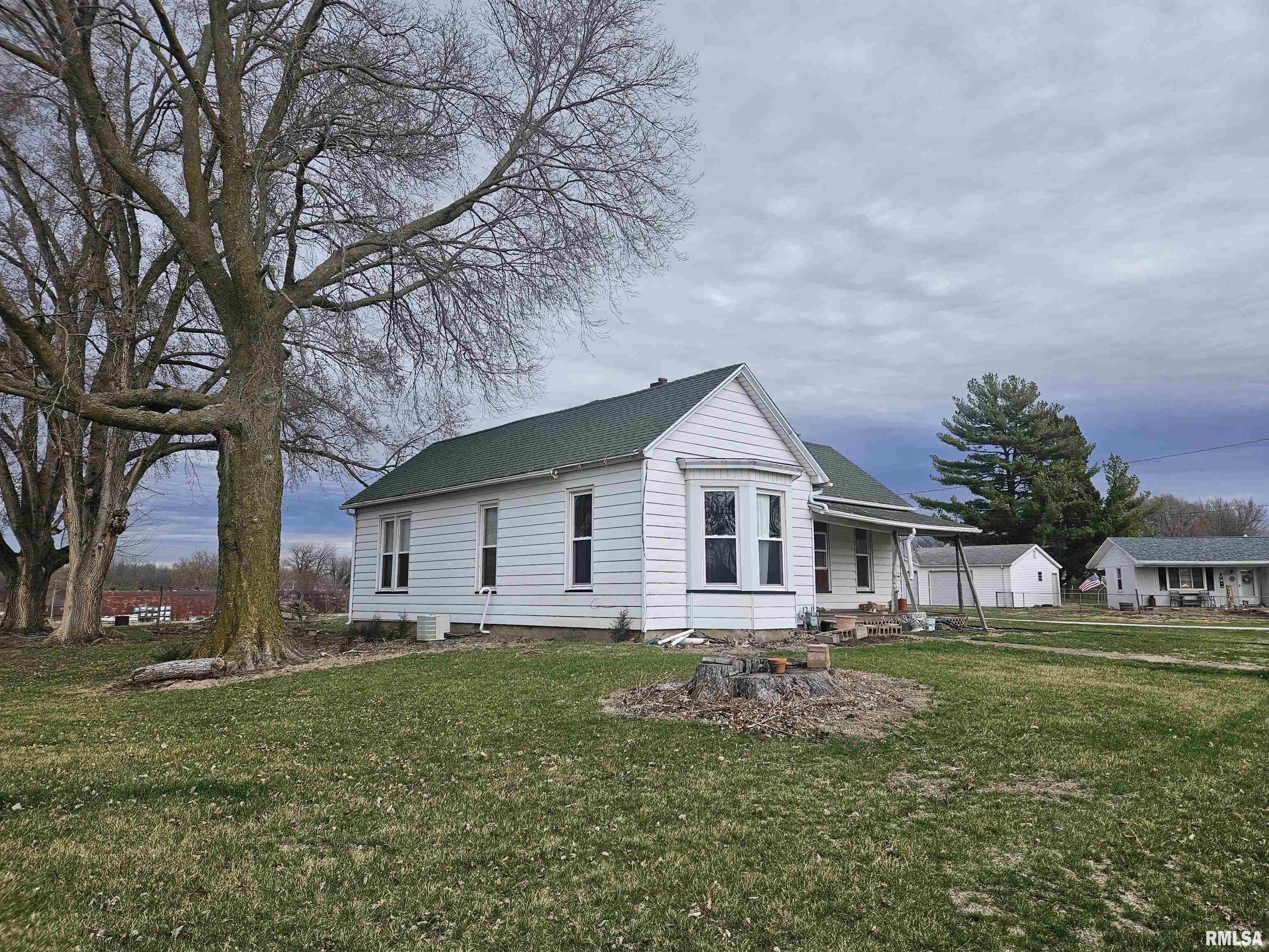 600 W Main Street, Little York, Illinois image 3